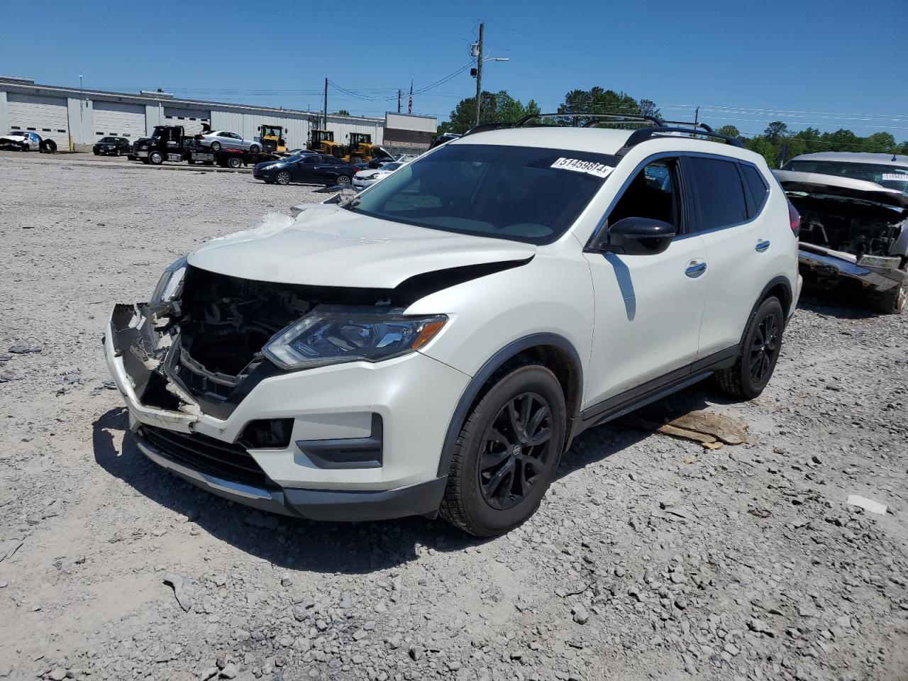 NISSAN ROGUE 2017 5n1at2mt1hc819763