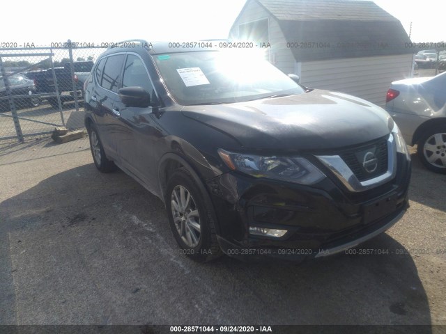 NISSAN ROGUE 2017 5n1at2mt1hc875511