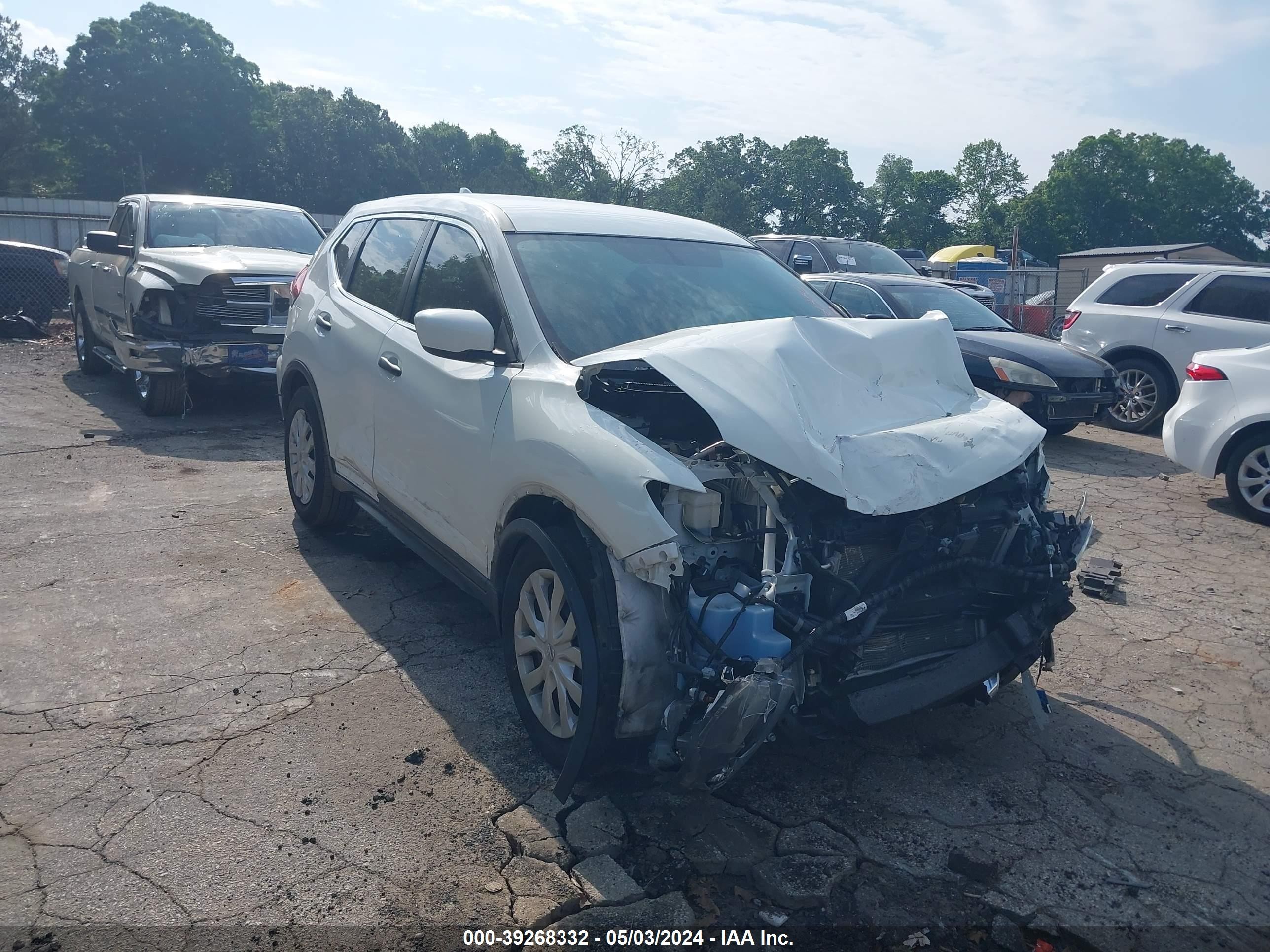 NISSAN ROGUE 2018 5n1at2mt1jc776693