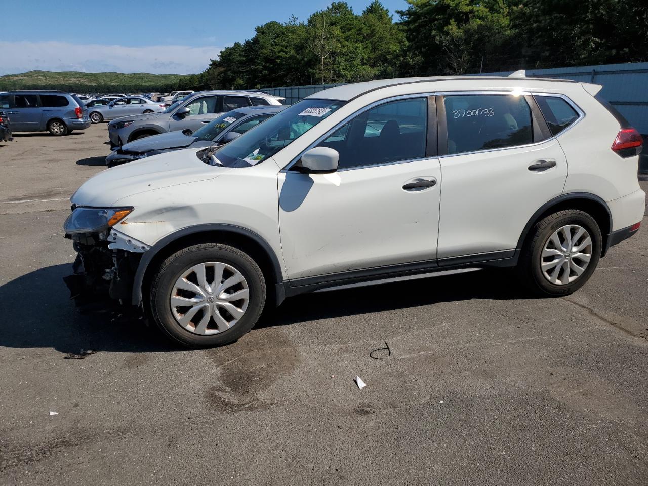 NISSAN ROGUE 2019 5n1at2mt1kc833055