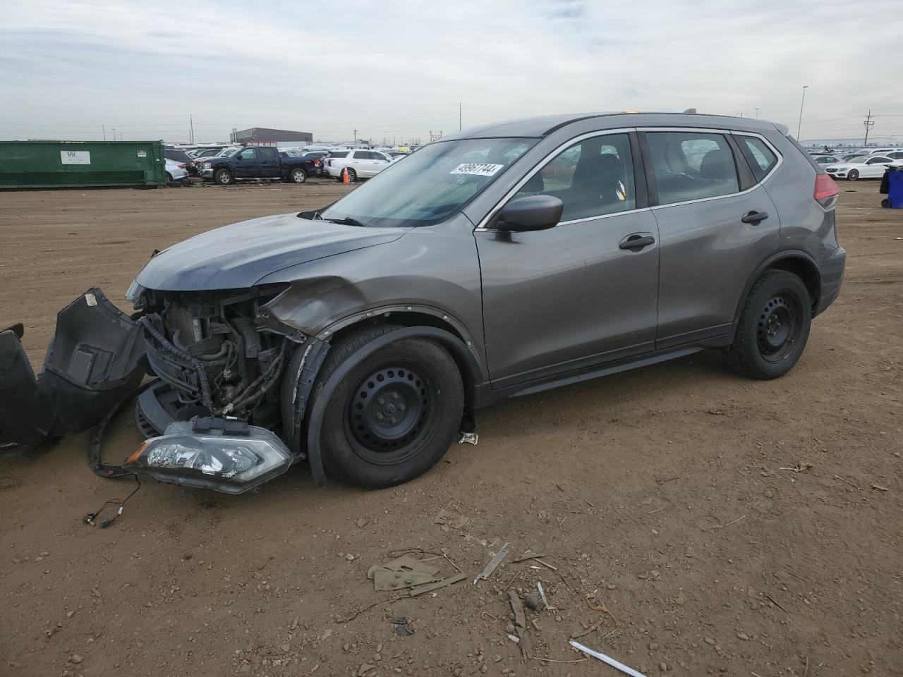 NISSAN ROGUE 2017 5n1at2mt2hc773733