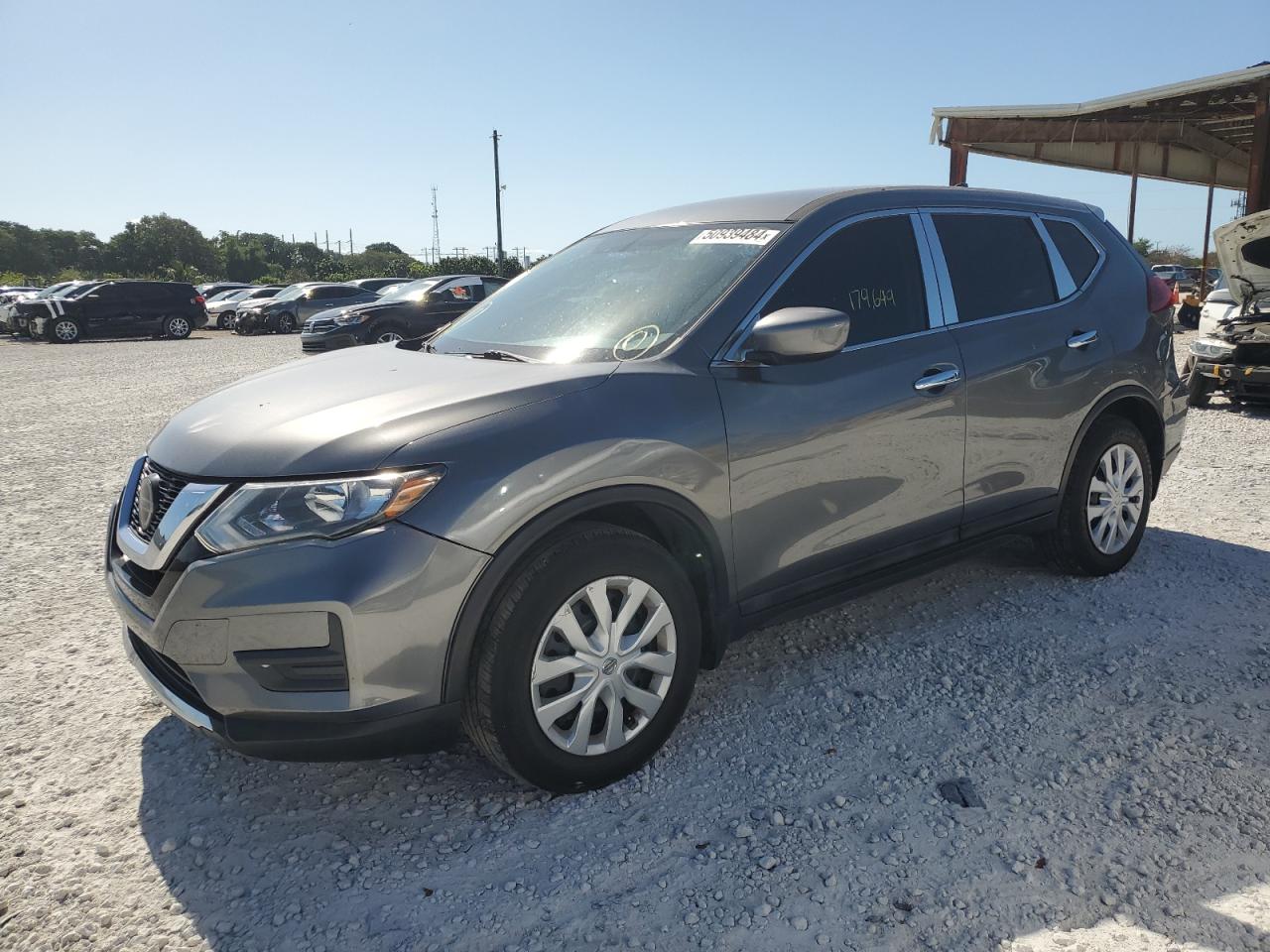 NISSAN ROGUE 2018 5n1at2mt2jc708760