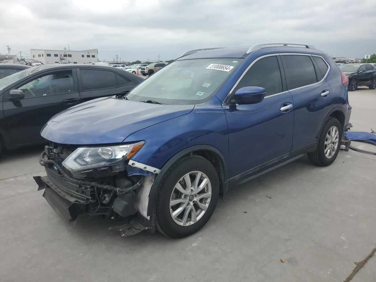 NISSAN ROGUE 2018 5n1at2mt2jc786519