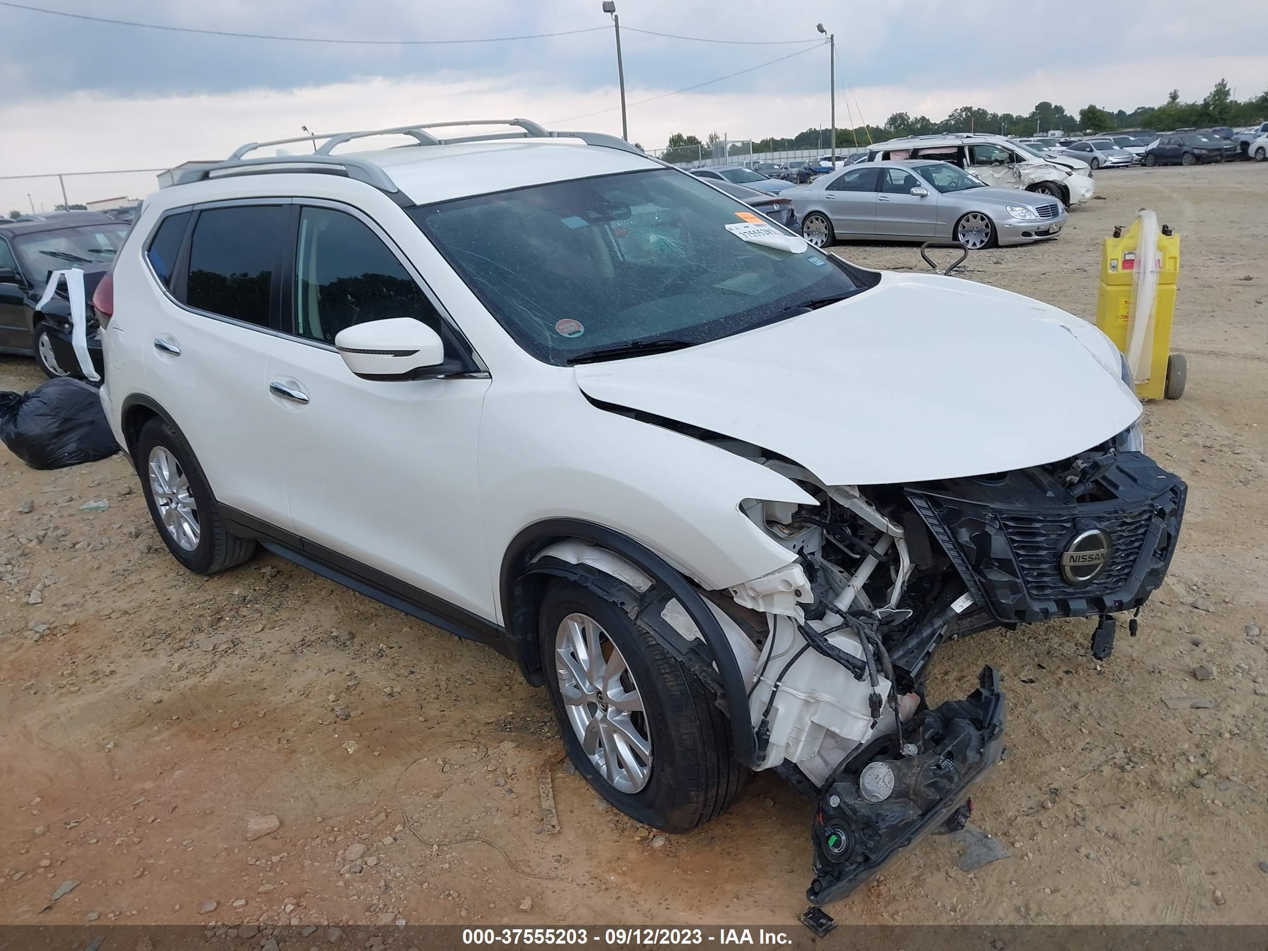 NISSAN ROGUE 2019 5n1at2mt2kc802199