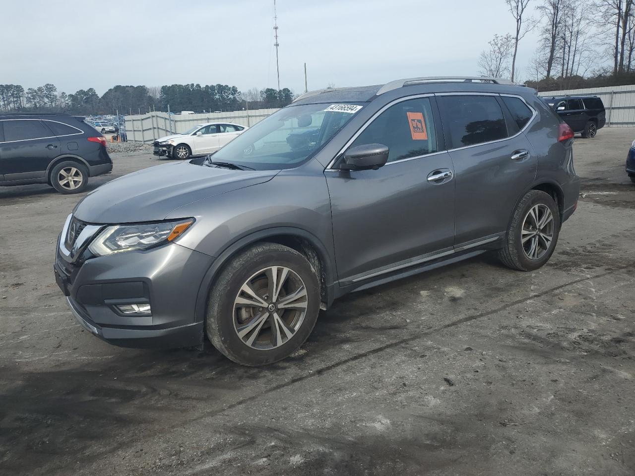 NISSAN ROGUE 2017 5n1at2mt3hc746119