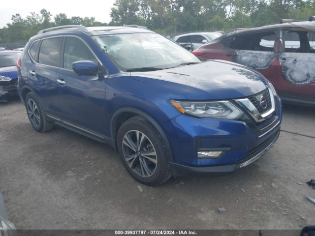 NISSAN ROGUE 2017 5n1at2mt3hc760635