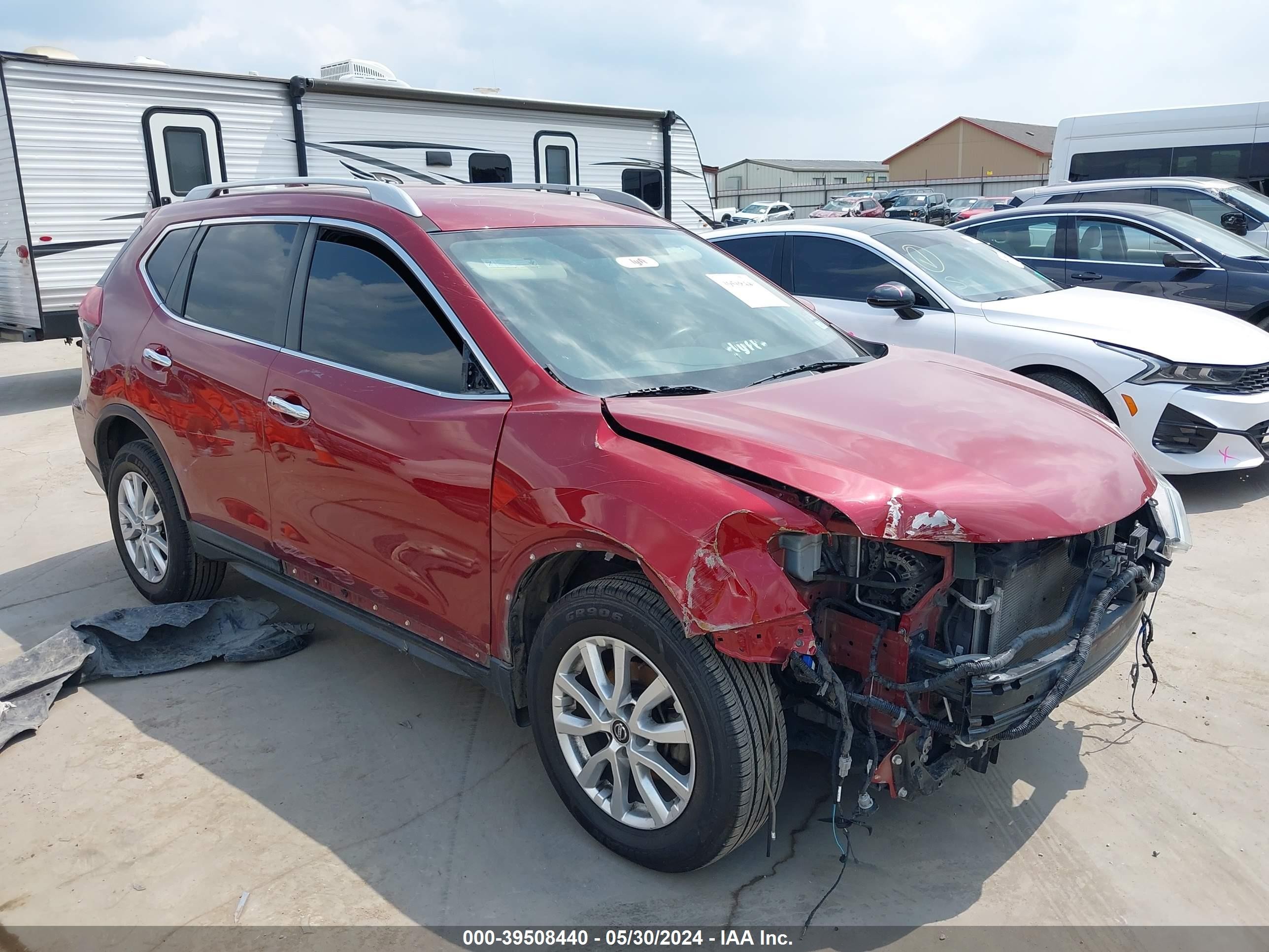 NISSAN ROGUE 2018 5n1at2mt3jc708072