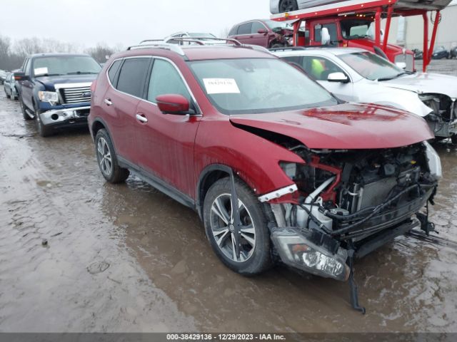 NISSAN ROGUE 2019 5n1at2mt3kc730137