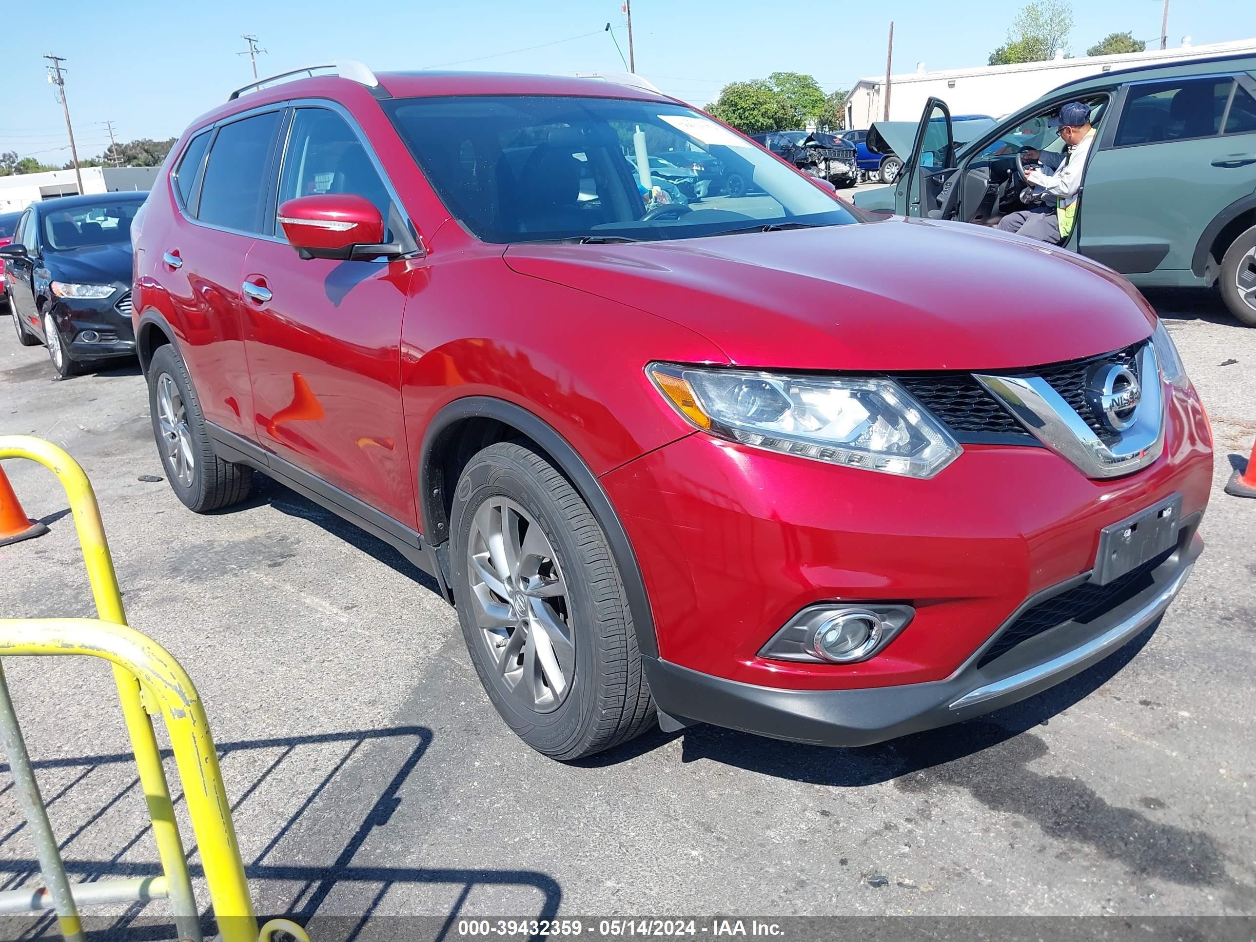 NISSAN ROGUE 2015 5n1at2mt4fc923886