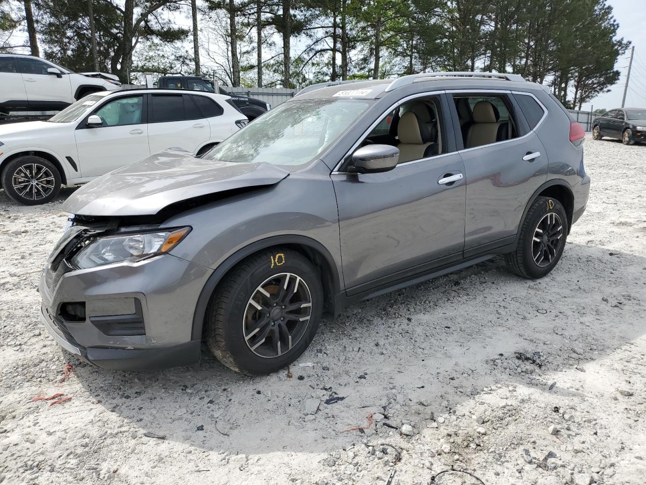 NISSAN ROGUE 2017 5n1at2mt4hc738823