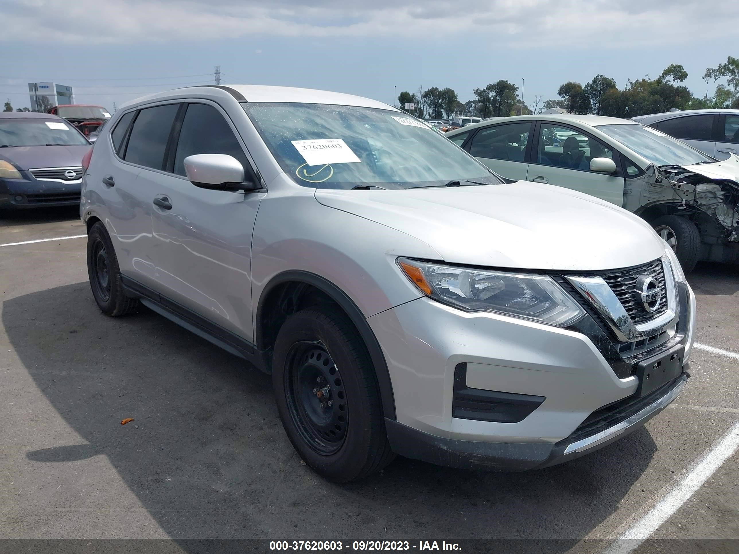 NISSAN ROGUE 2017 5n1at2mt4hc740796