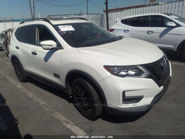 NISSAN ROGUE 2017 5n1at2mt4hc771370