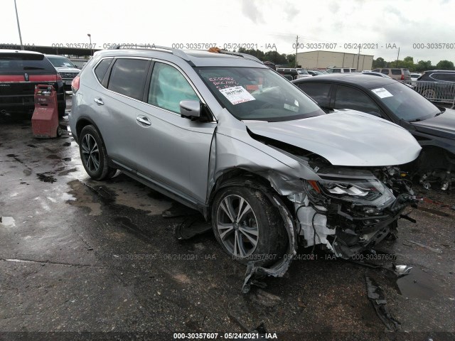 NISSAN ROGUE 2017 5n1at2mt4hc776858