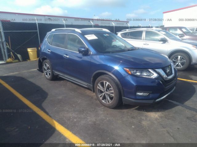 NISSAN ROGUE 2017 5n1at2mt4hc801807