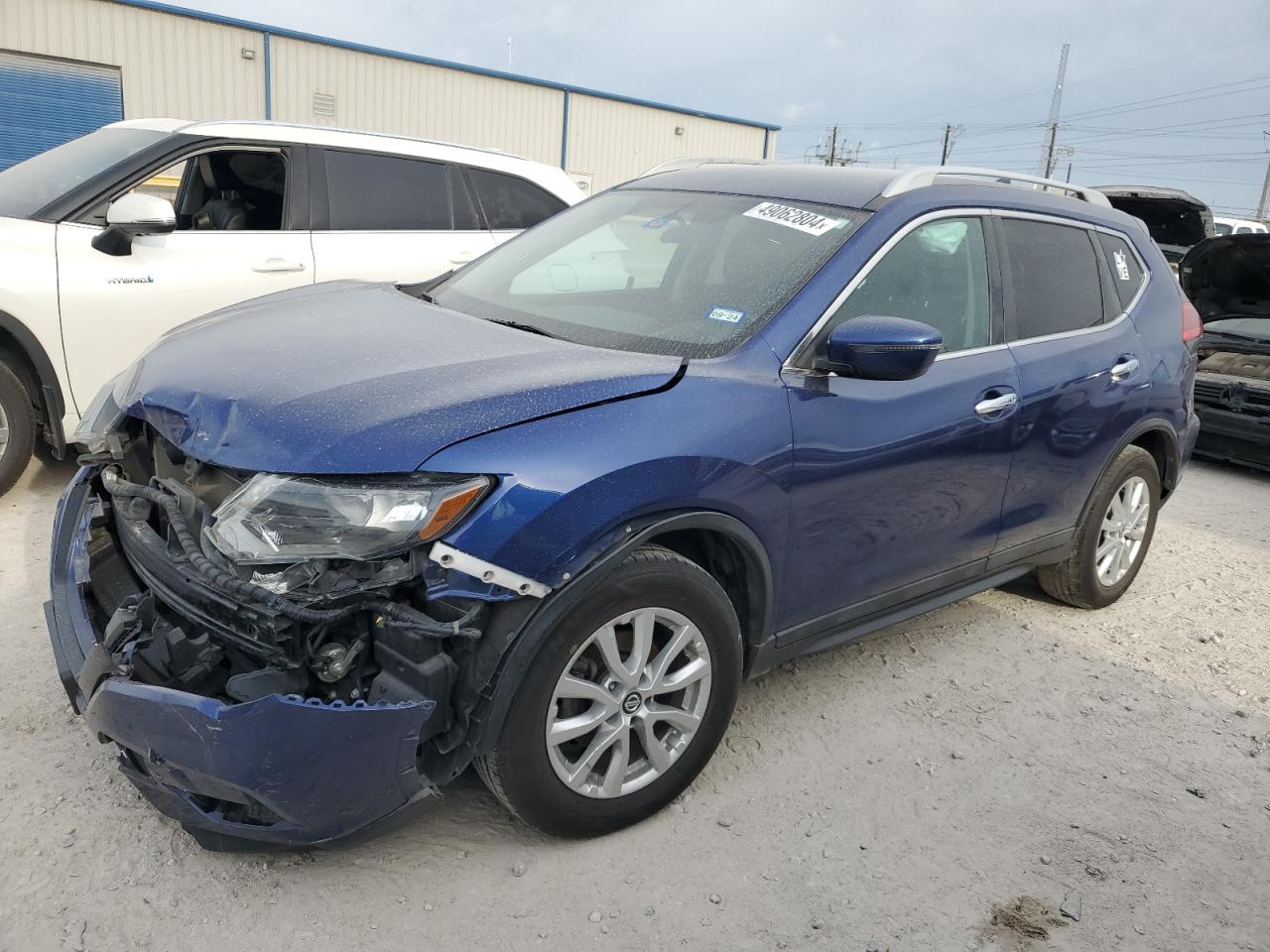 NISSAN ROGUE 2017 5n1at2mt4hc823922