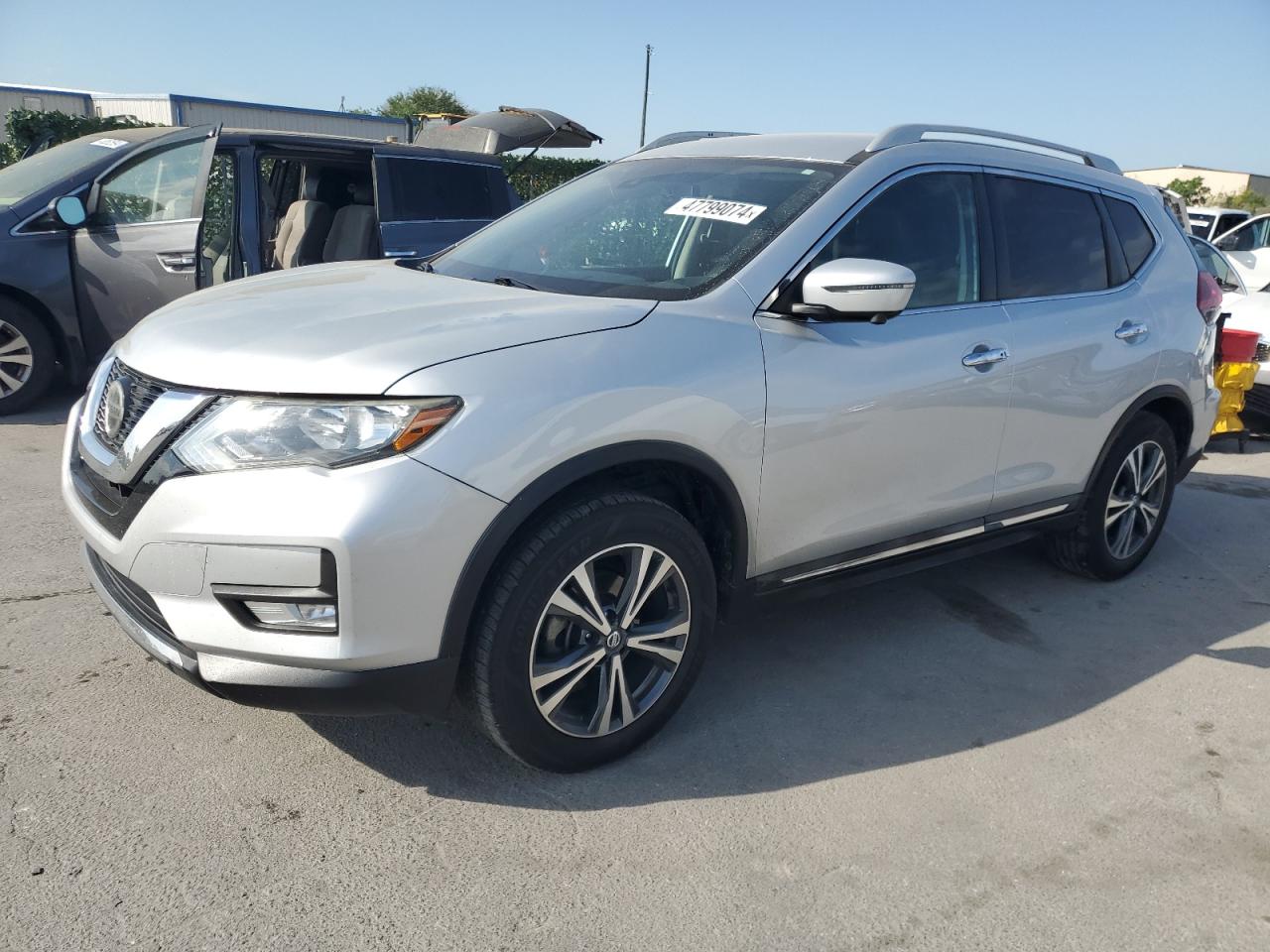 NISSAN ROGUE 2018 5n1at2mt4jc738715