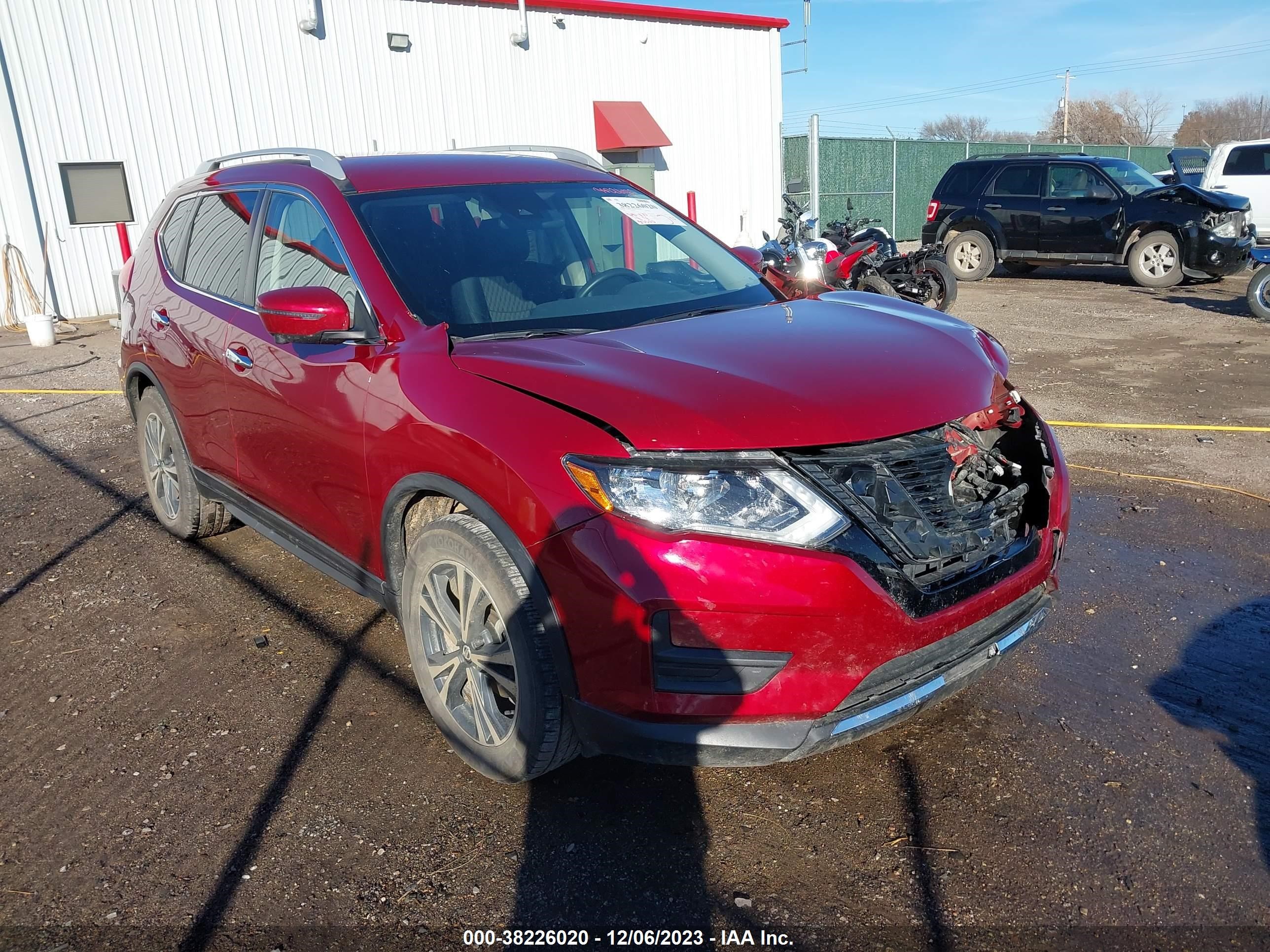 NISSAN ROGUE 2019 5n1at2mt4kc748646