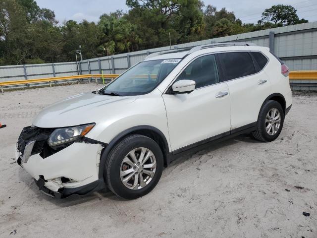 NISSAN ROGUE 2015 5n1at2mt5fc778972