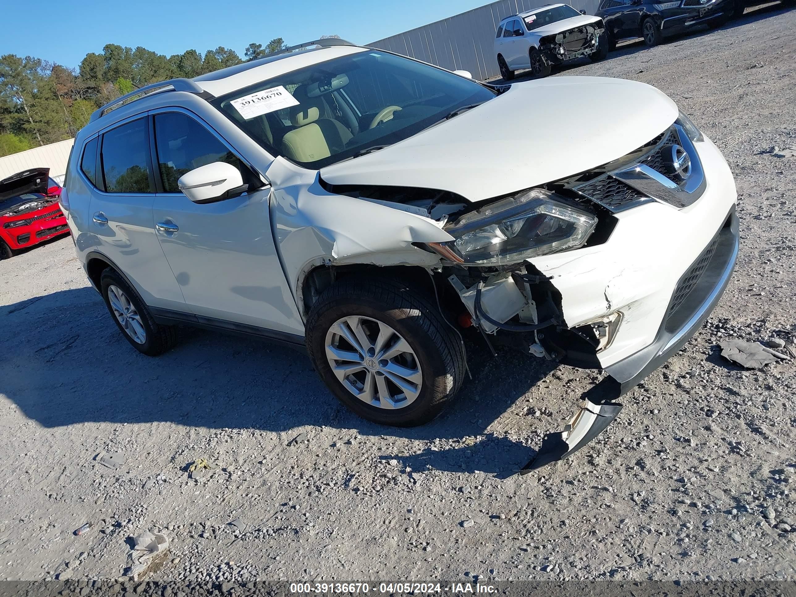 NISSAN ROGUE 2015 5n1at2mt5fc810884