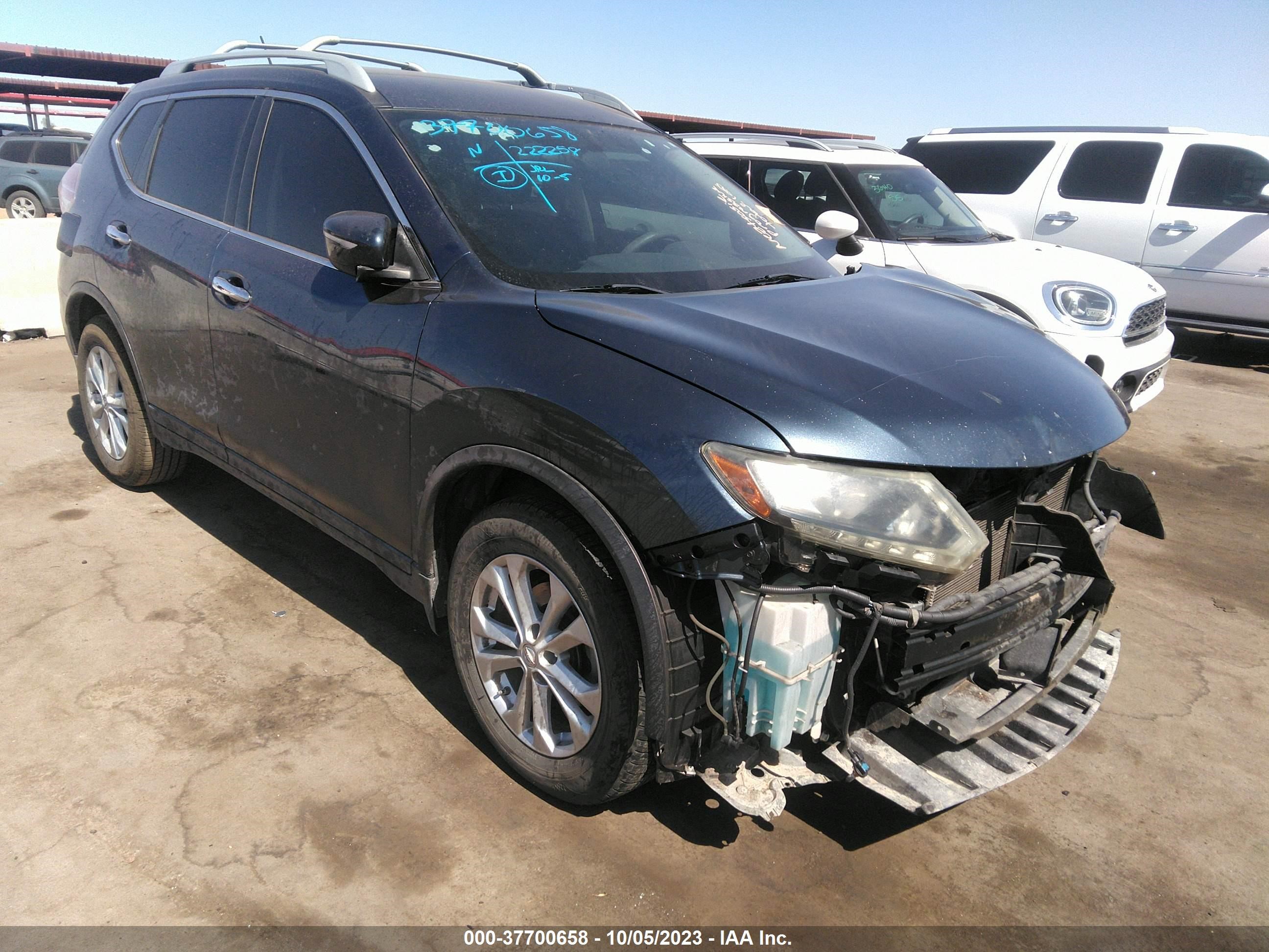 NISSAN ROGUE 2015 5n1at2mt5fc821271