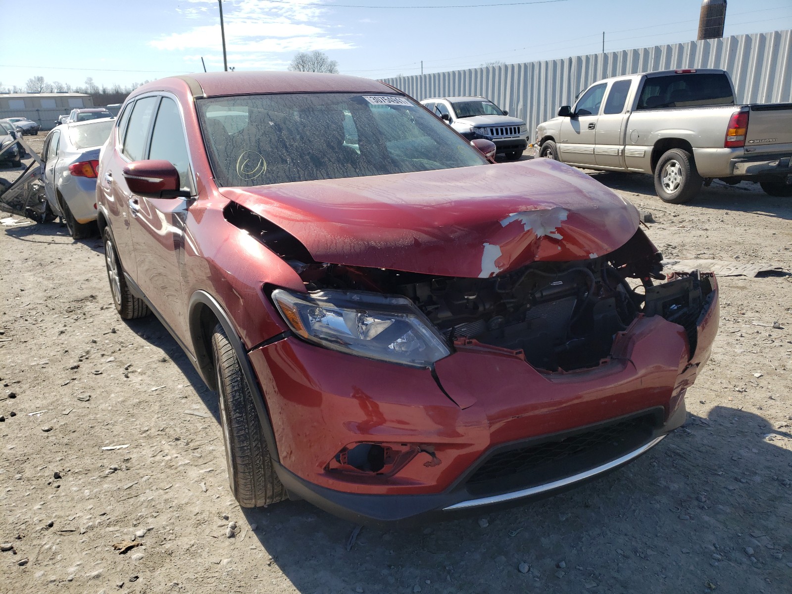 NISSAN ROGUE S 2015 5n1at2mt5fc870051