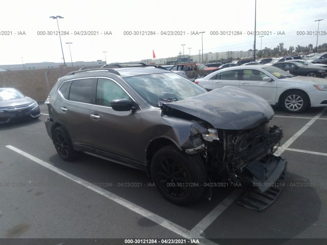 NISSAN ROGUE 2017 5n1at2mt5hc815232