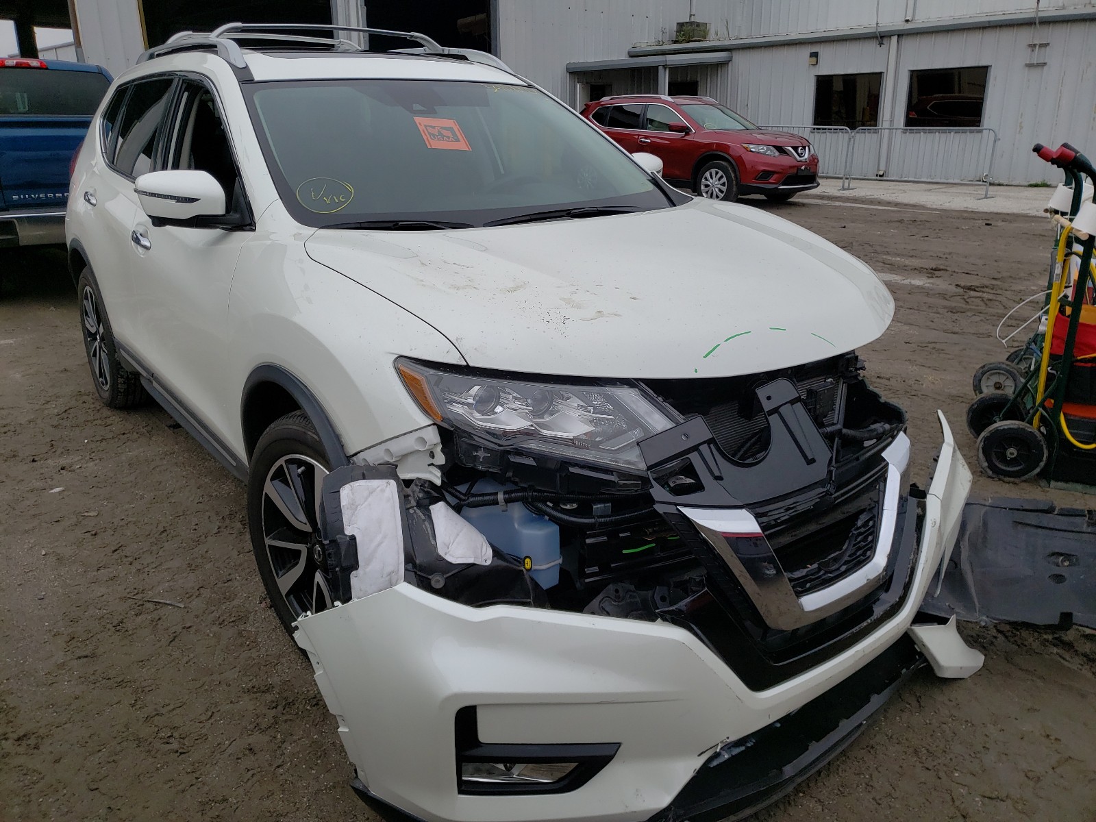 NISSAN ROGUE S 2019 5n1at2mt5kc730074