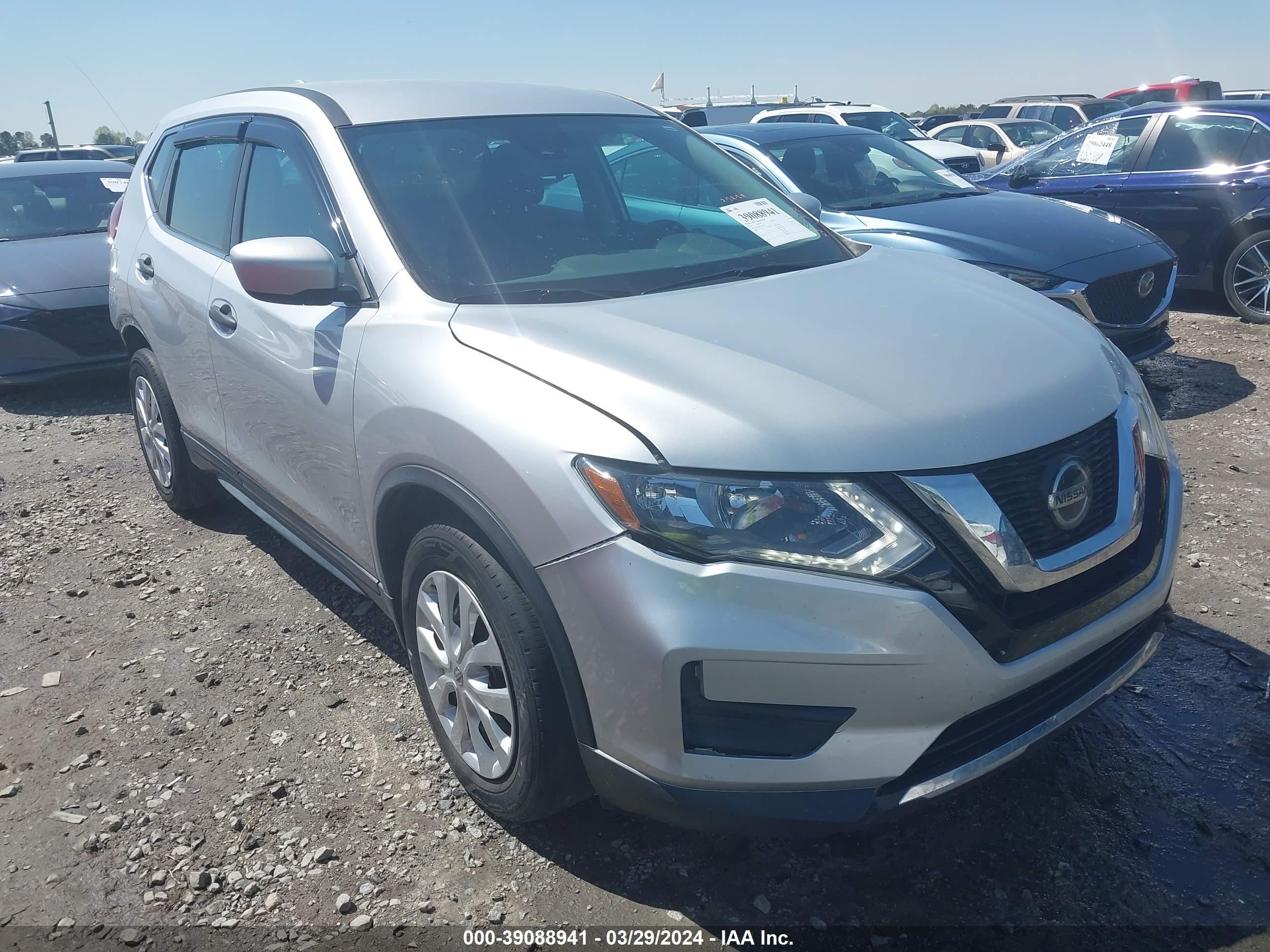 NISSAN ROGUE 2020 5n1at2mt5lc758913