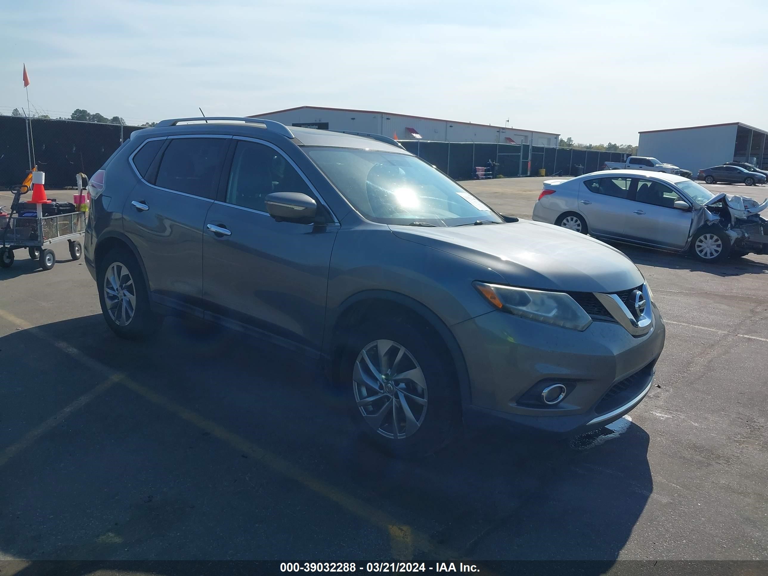 NISSAN ROGUE 2015 5n1at2mt6fc887344