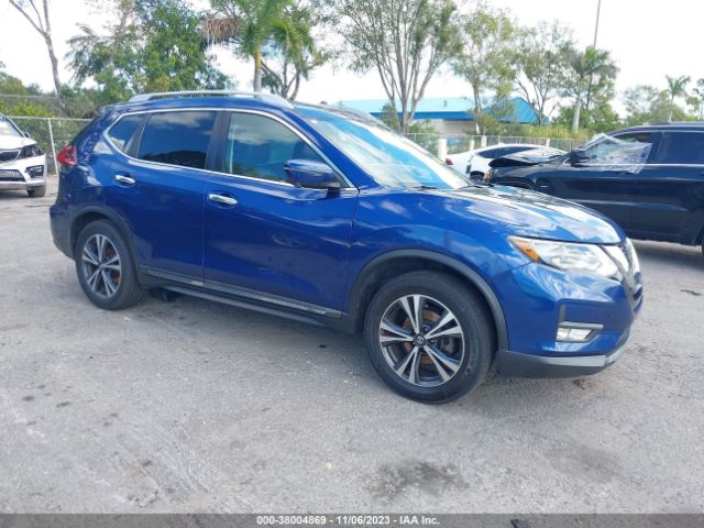 NISSAN ROGUE 2018 5n1at2mt6jc778620