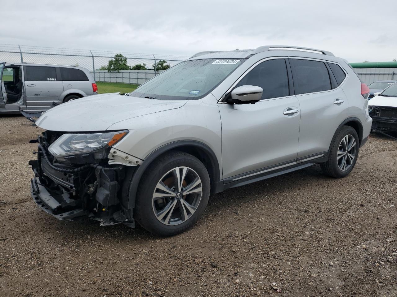 NISSAN ROGUE 2017 5n1at2mt7hc760332