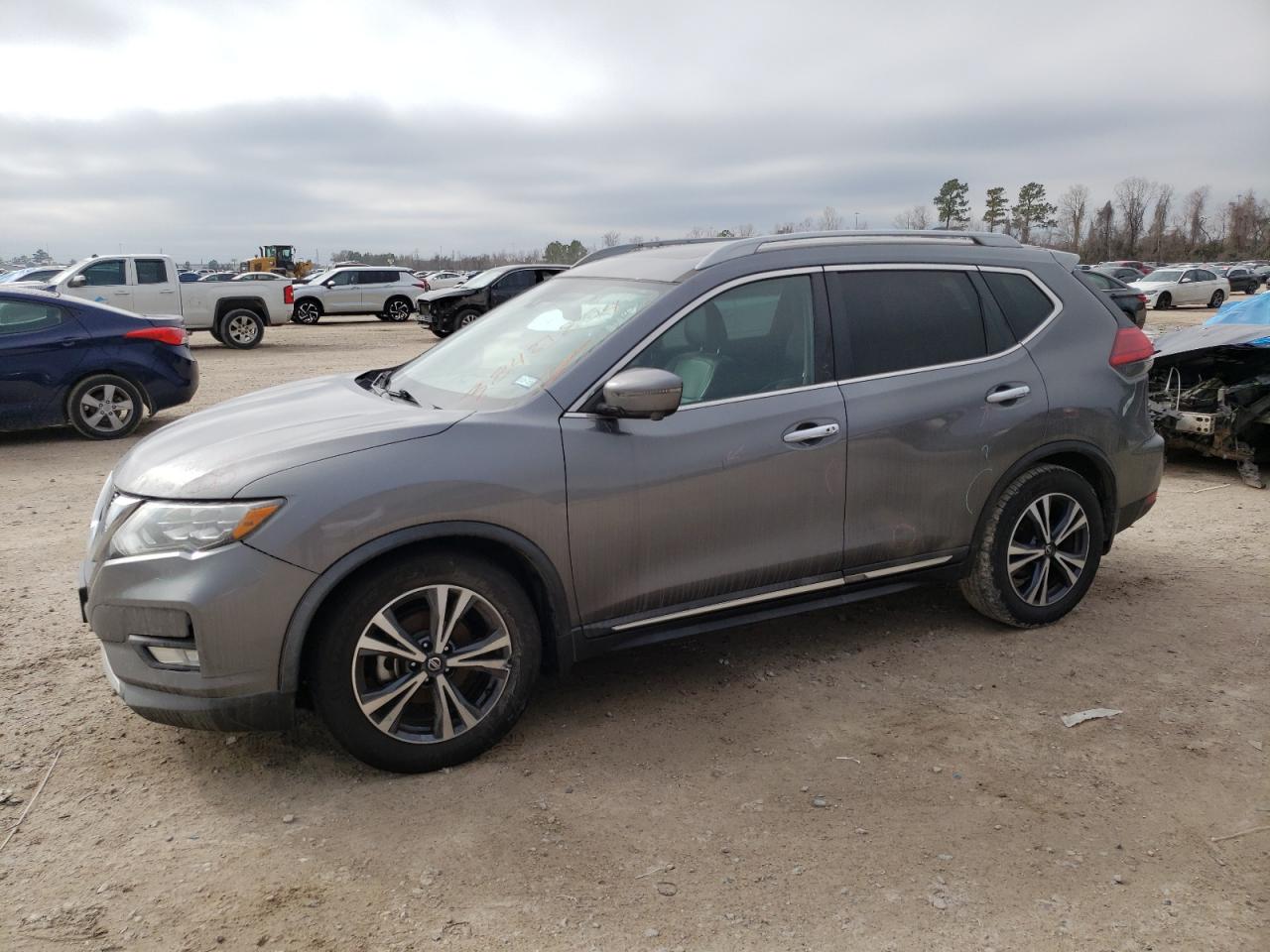 NISSAN ROGUE 2017 5n1at2mt7hc882690