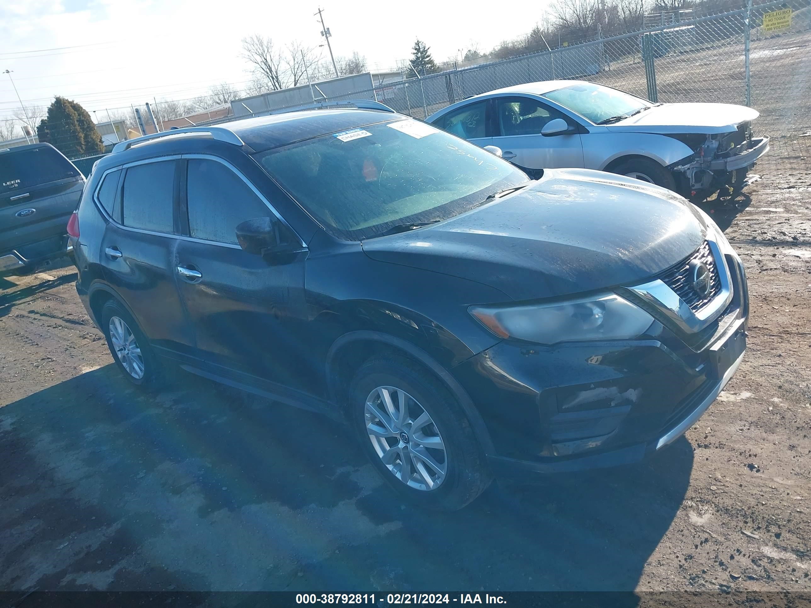 NISSAN ROGUE 2018 5n1at2mt7jc787245