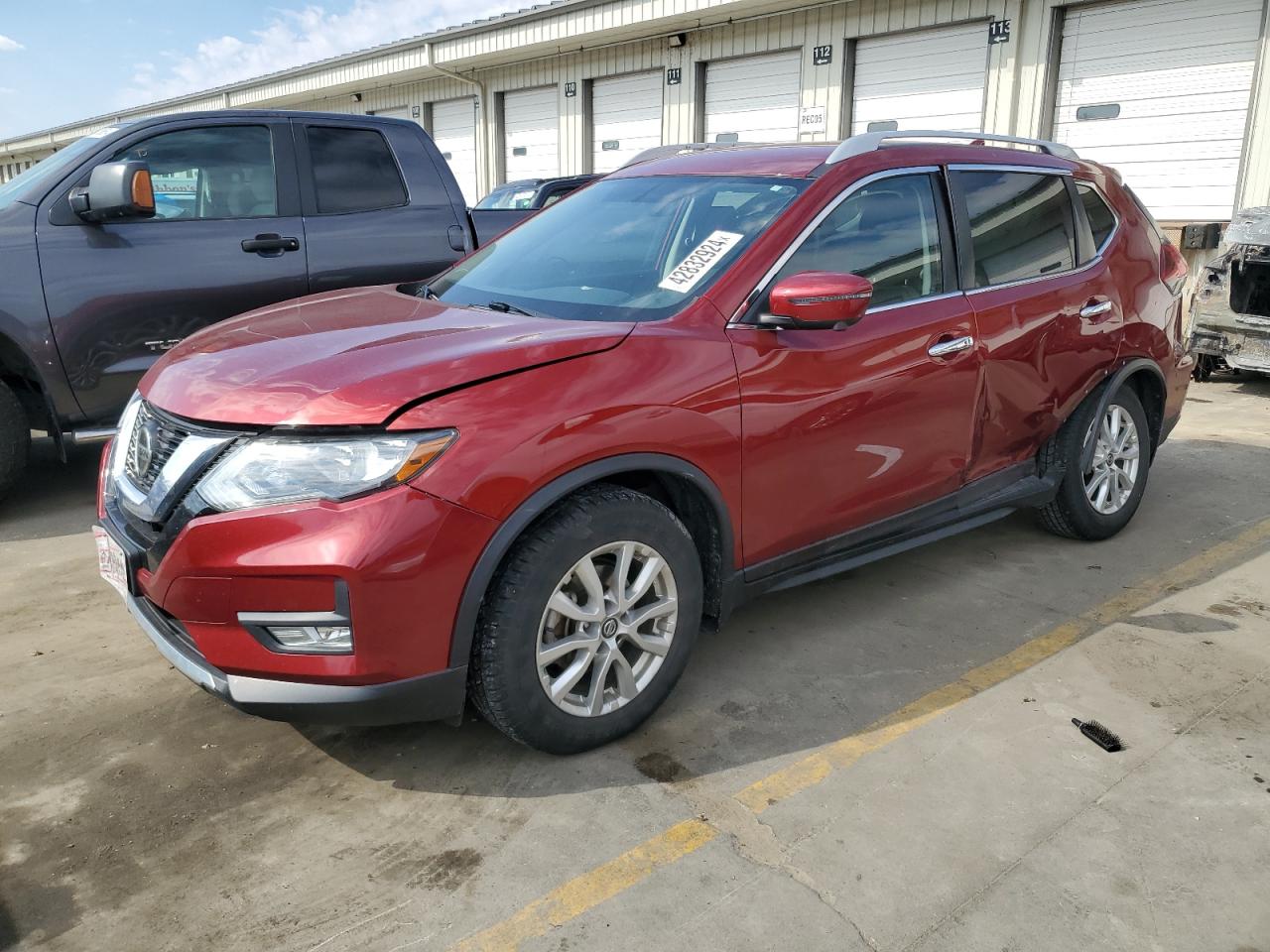 NISSAN ROGUE 2018 5n1at2mt7jc847072