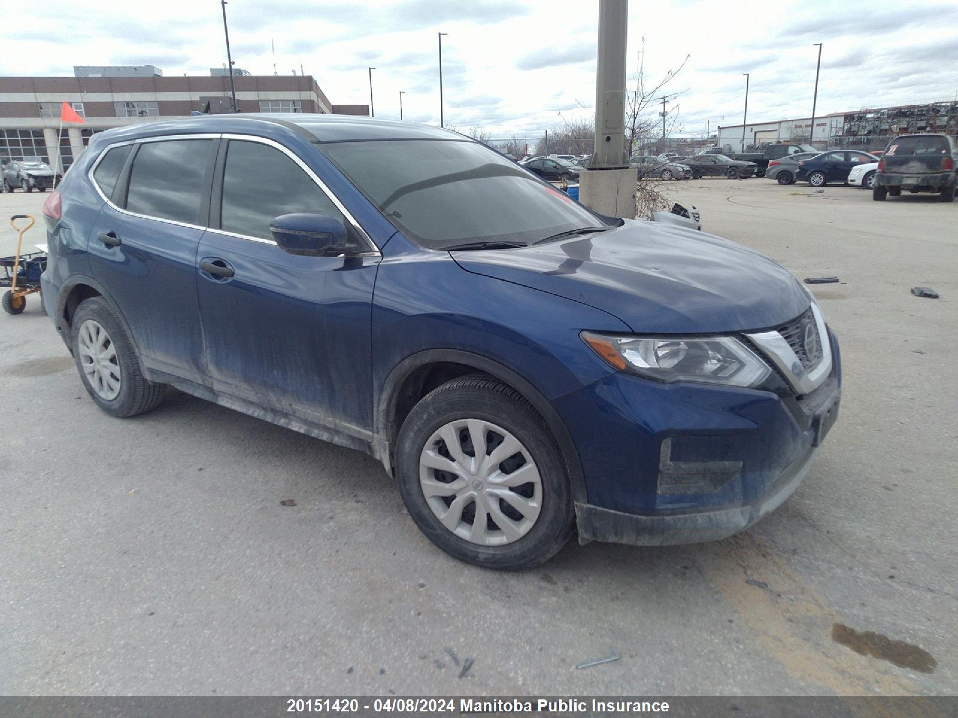 NISSAN ROGUE 2019 5n1at2mt7kc779132