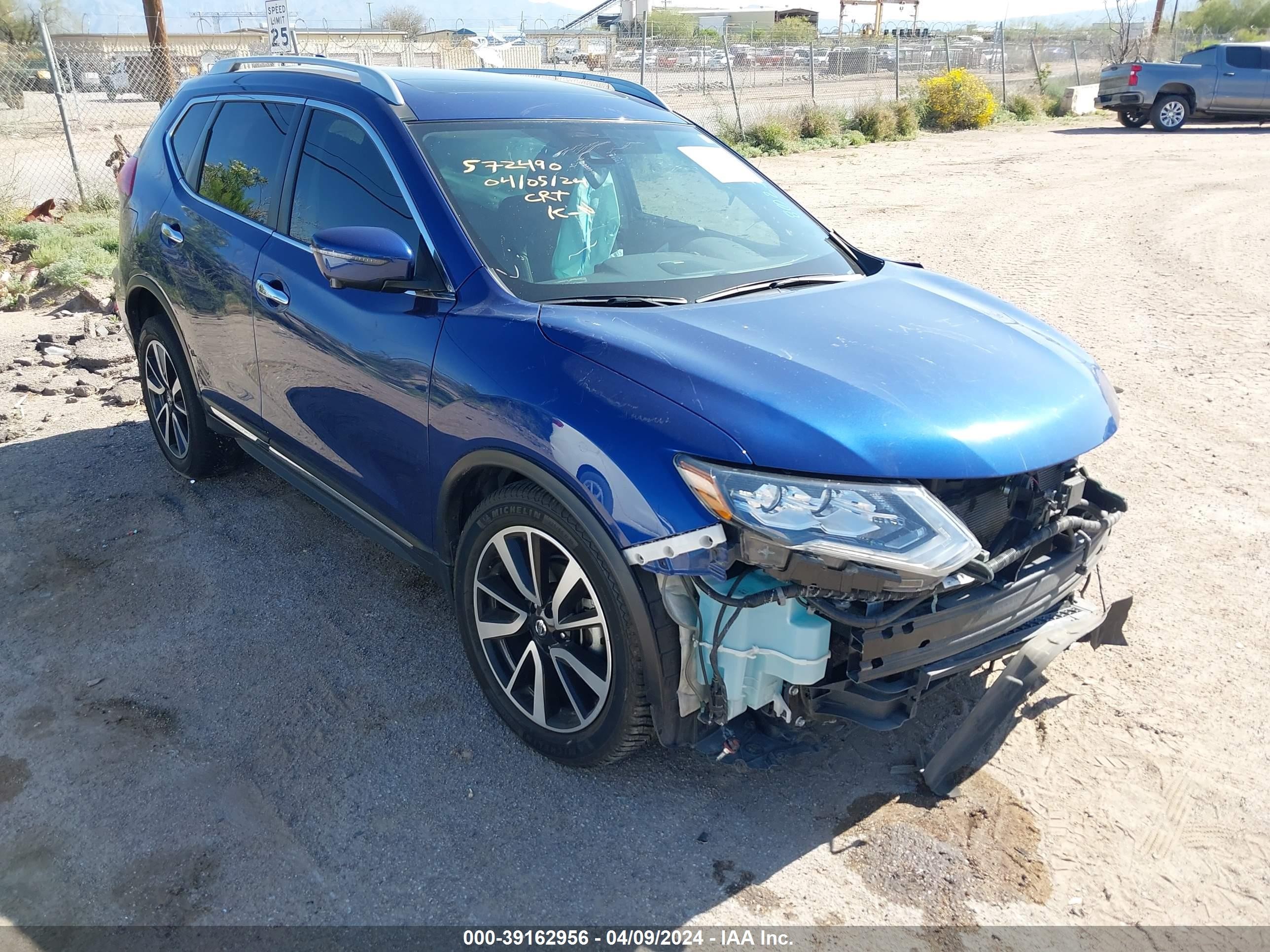 NISSAN ROGUE 2019 5n1at2mt7kc802750