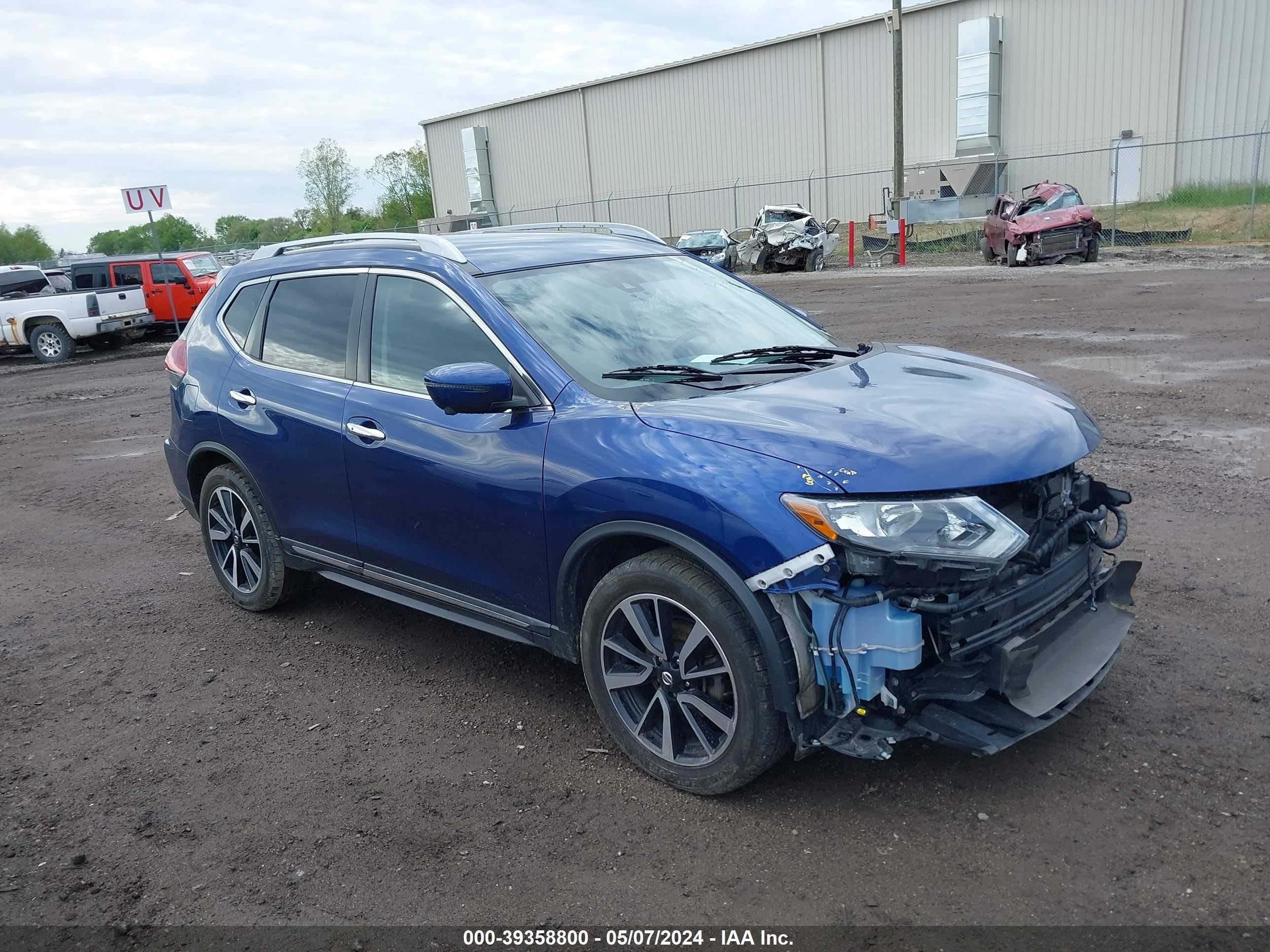 NISSAN ROGUE 2020 5n1at2mt7lc717571