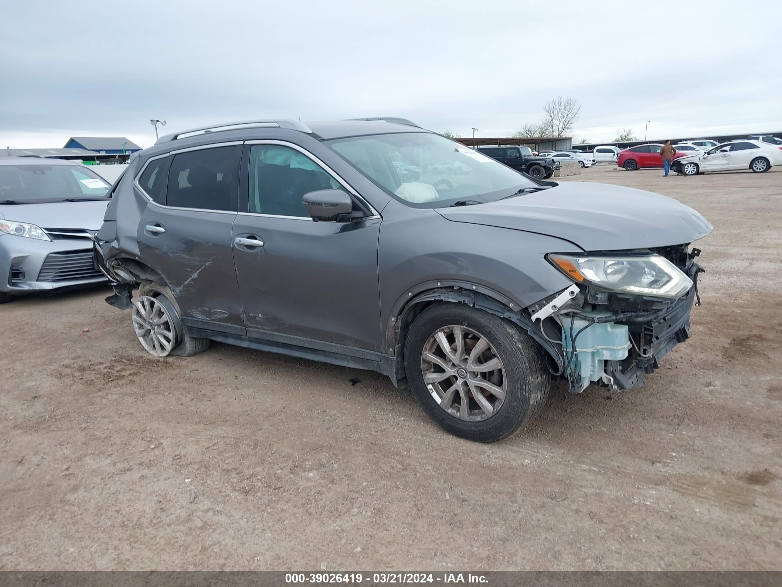 NISSAN ROGUE 2017 5n1at2mt8hc799883