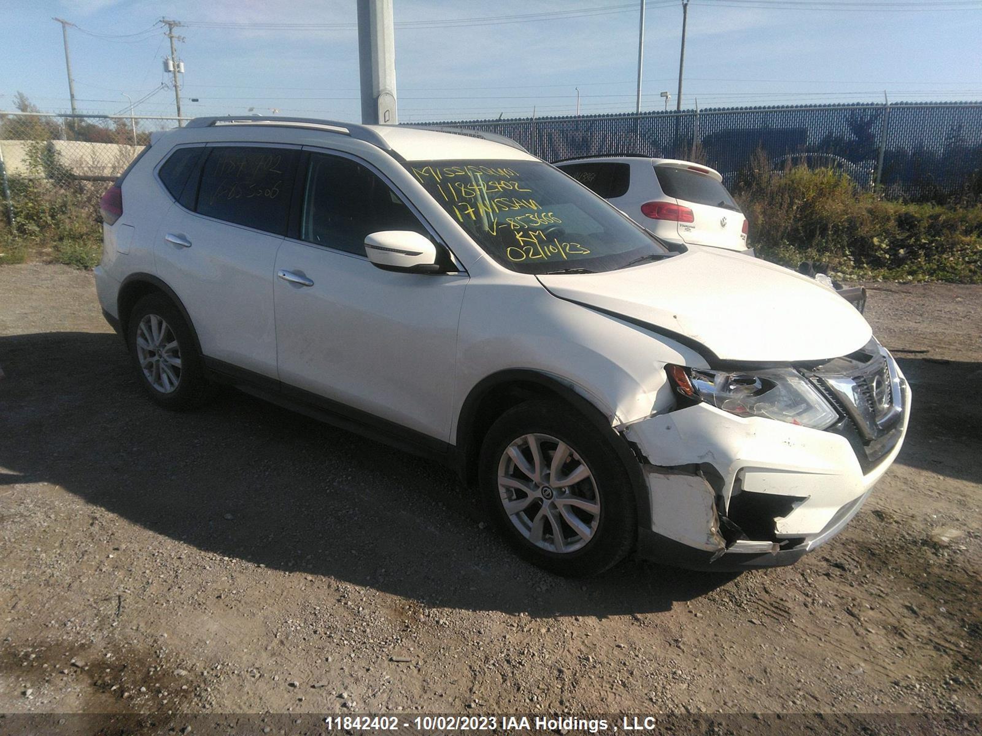 NISSAN ROGUE 2017 5n1at2mt8hc853666