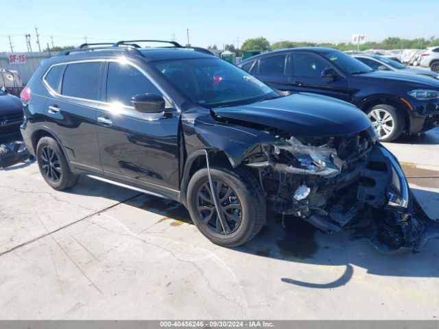 NISSAN ROGUE 2017 5n1at2mt8hc890460