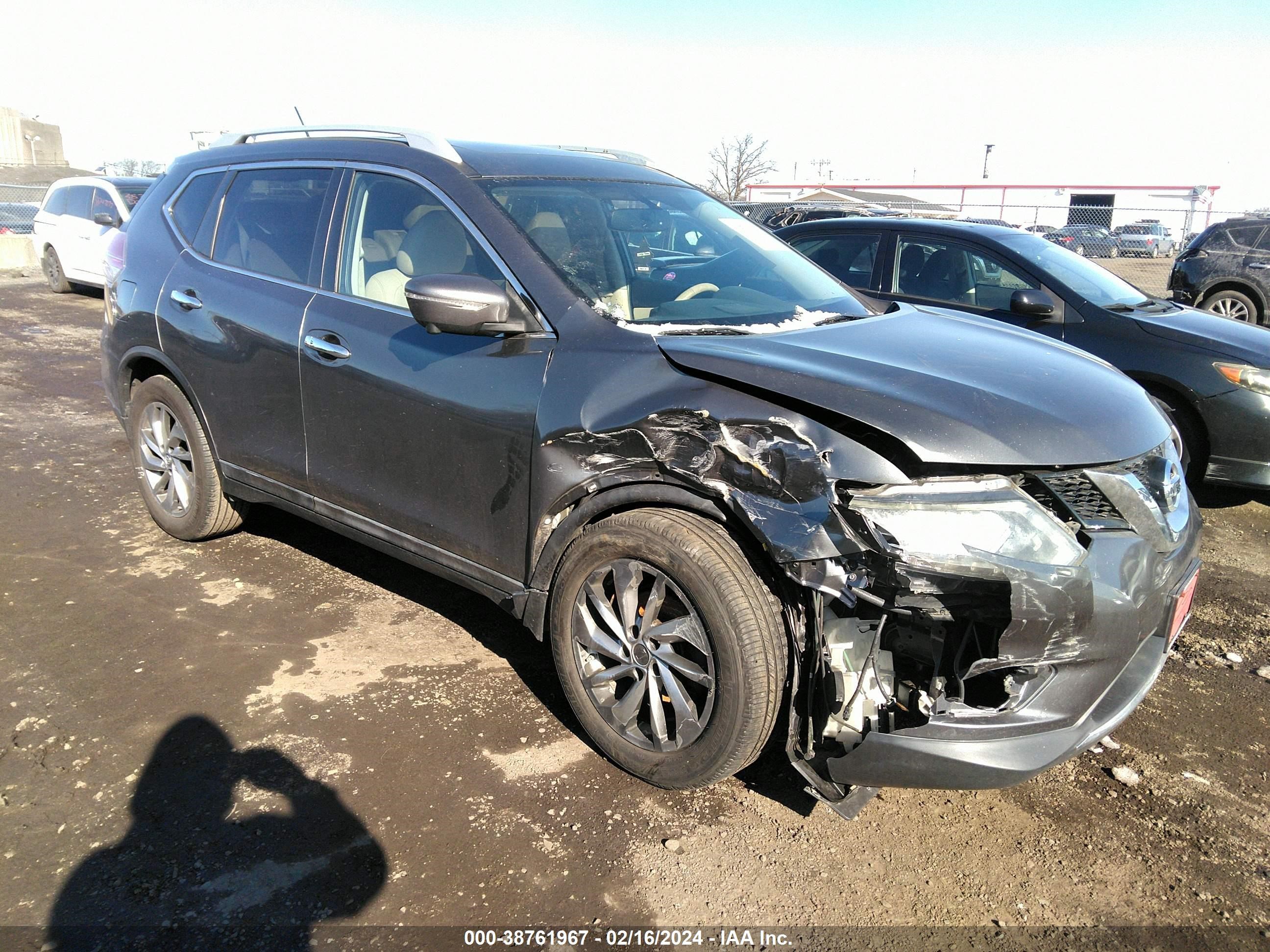 NISSAN ROGUE 2015 5n1at2mt9fc770552