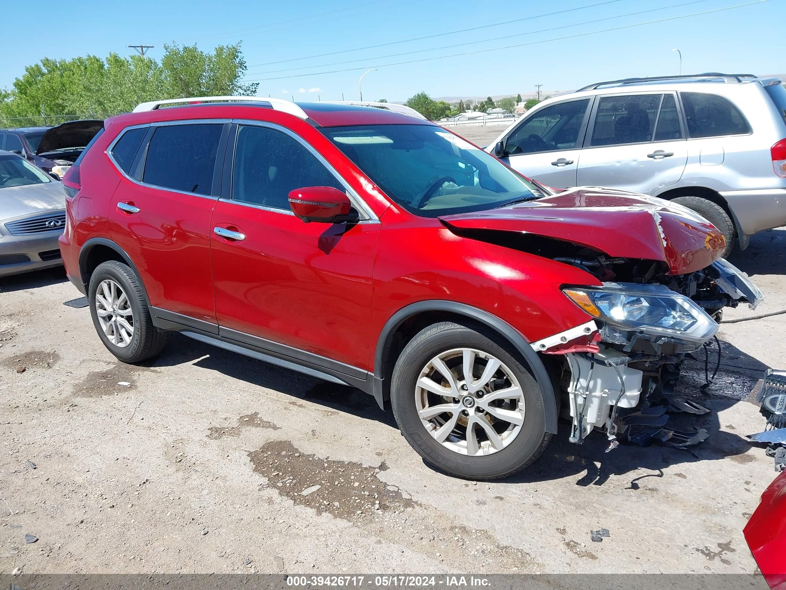 NISSAN ROGUE 2018 5n1at2mt9jc733879