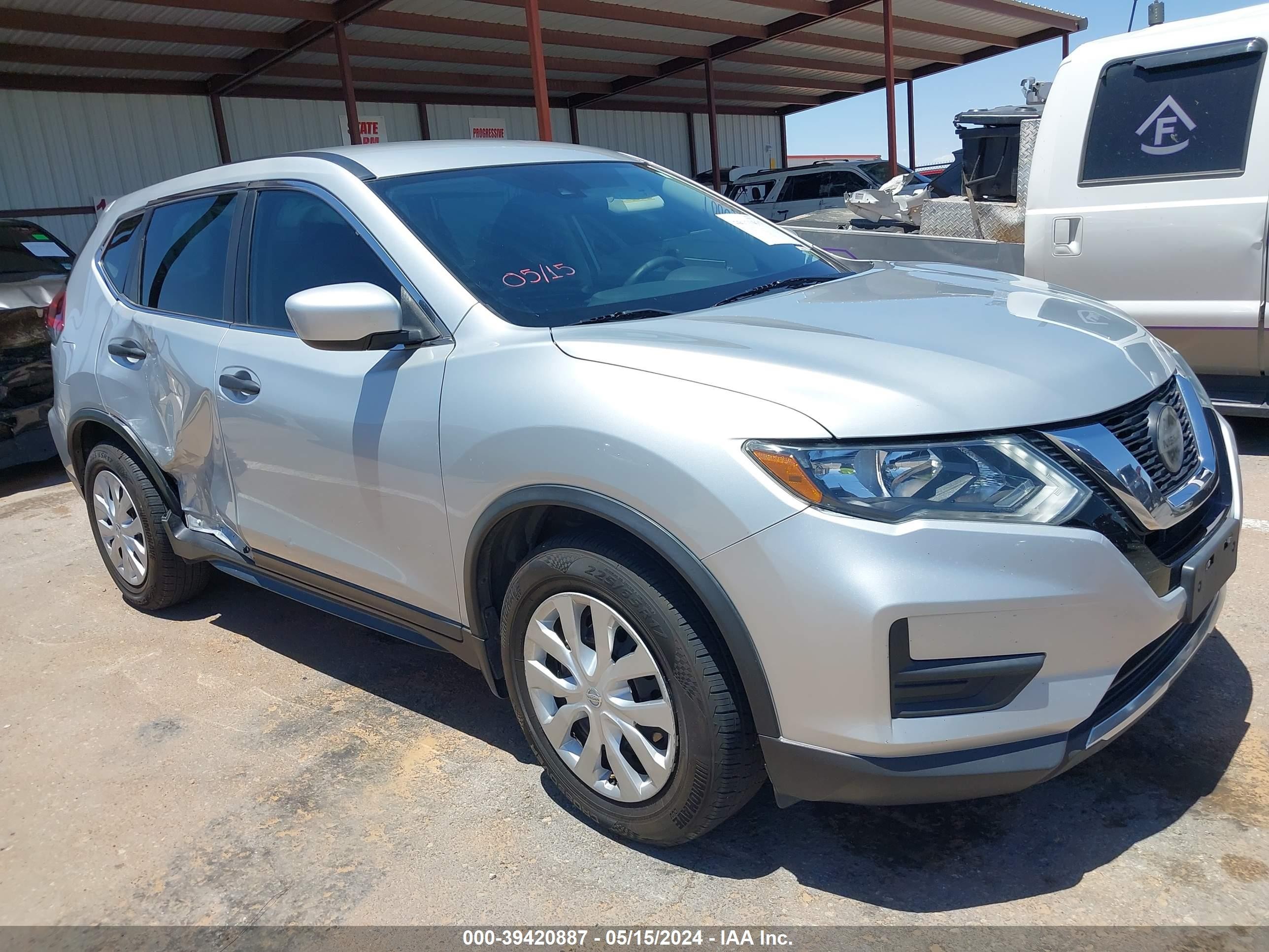 NISSAN ROGUE 2019 5n1at2mt9kc809893