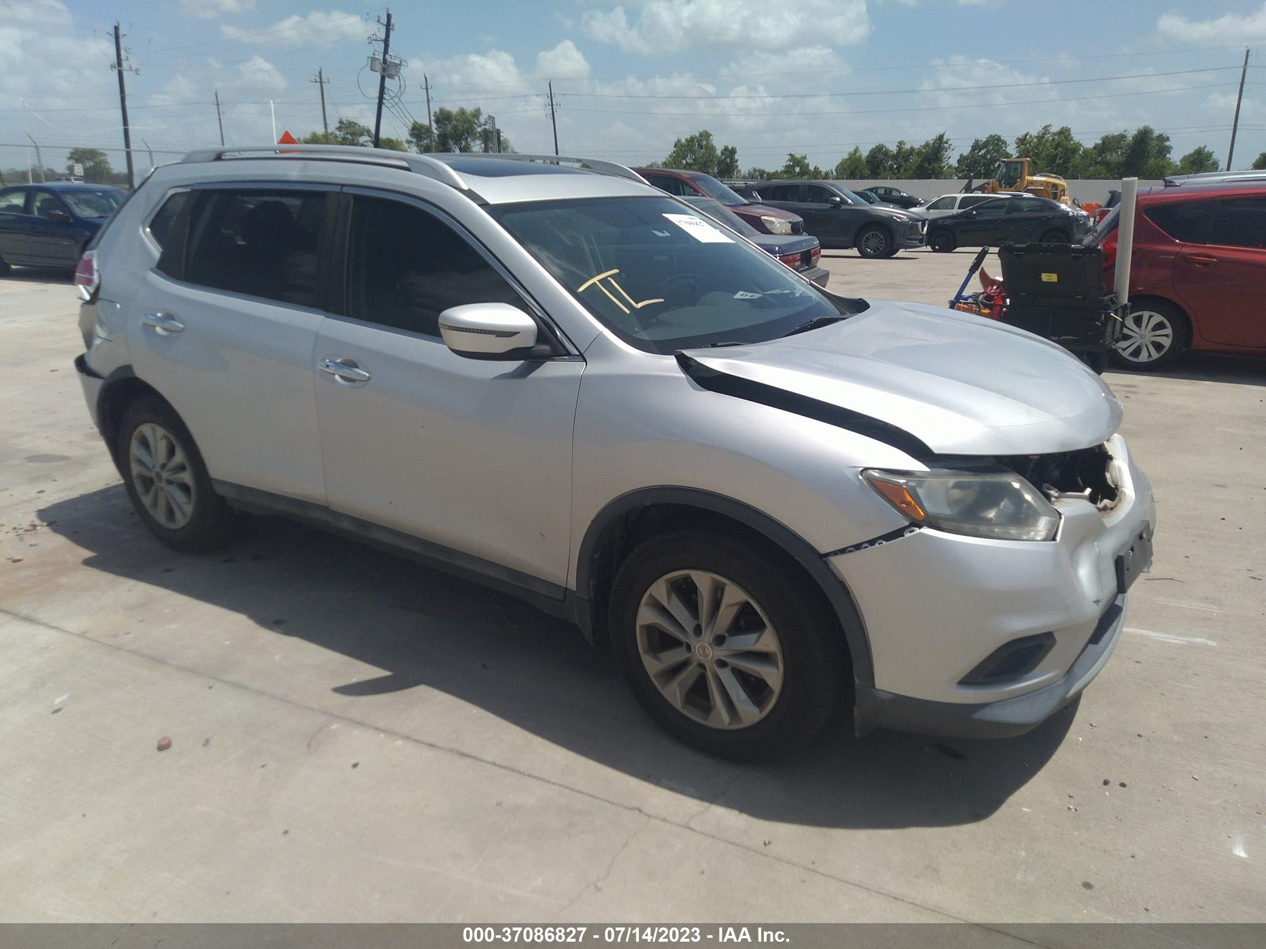 NISSAN ROGUE 2016 5n1at2mtxgc829416