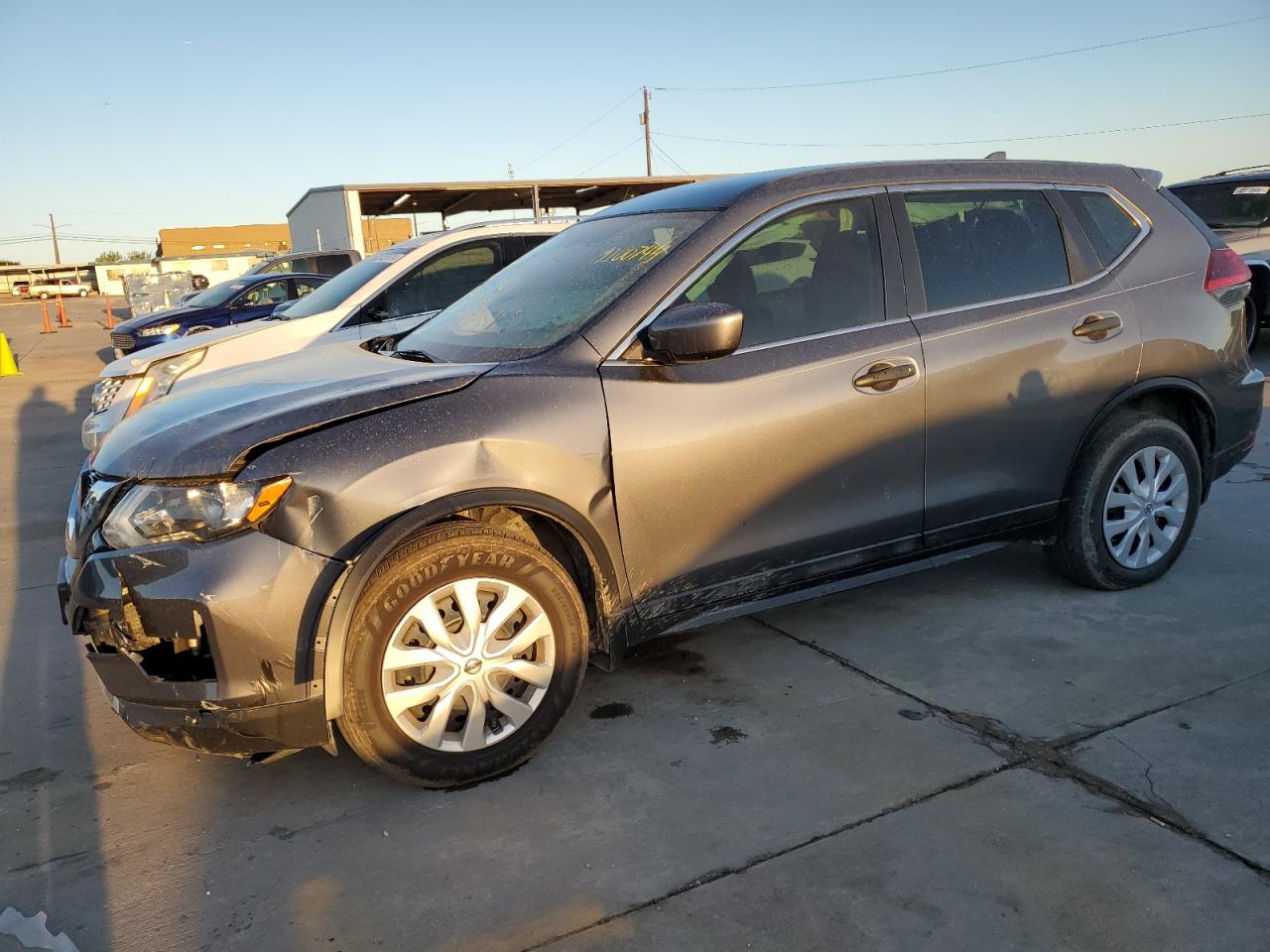 NISSAN ROGUE 2018 5n1at2mtxjc752537