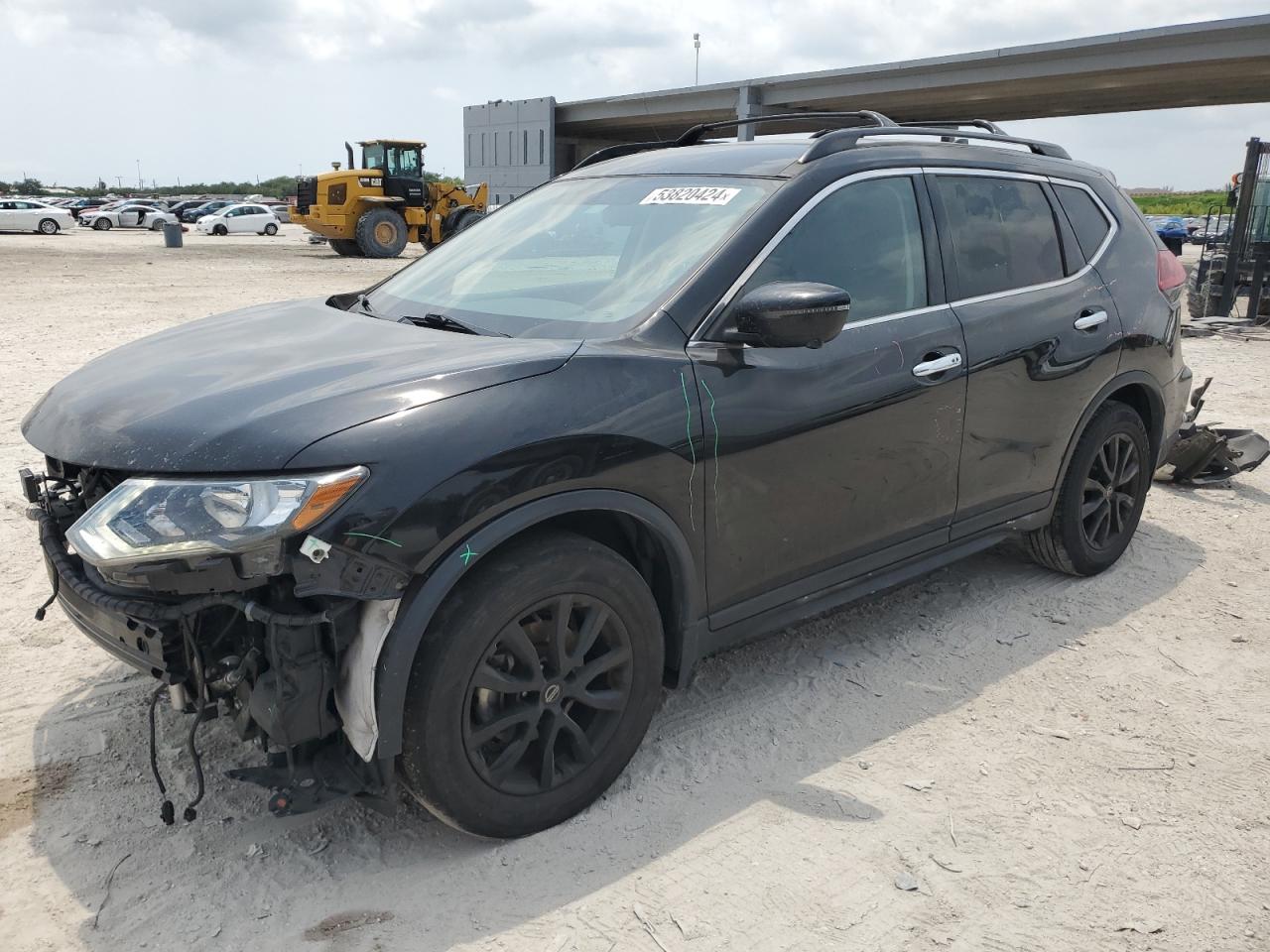 NISSAN ROGUE 2018 5n1at2mtxjc802627