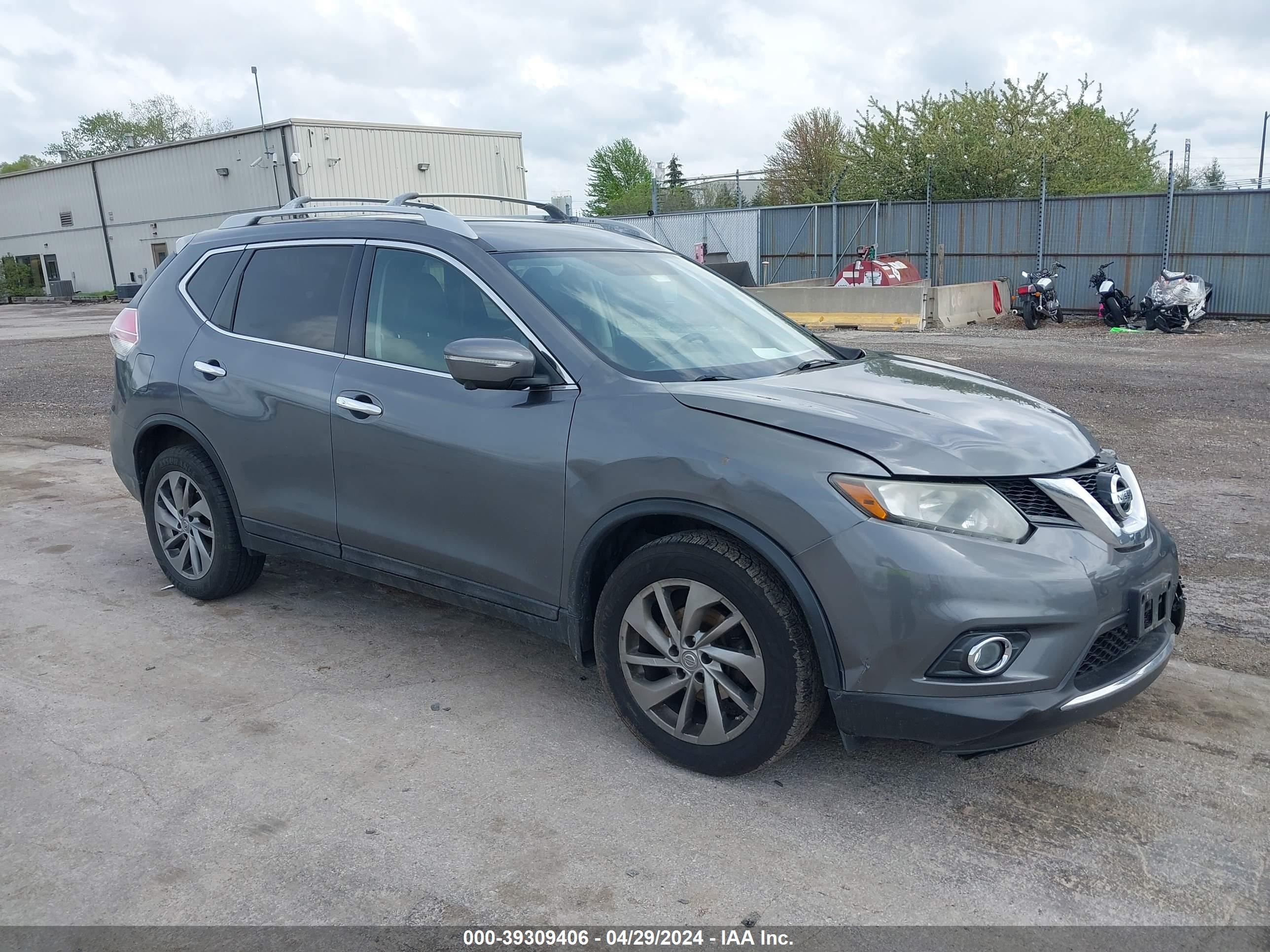 NISSAN ROGUE 2015 5n1at2mv0fc805500