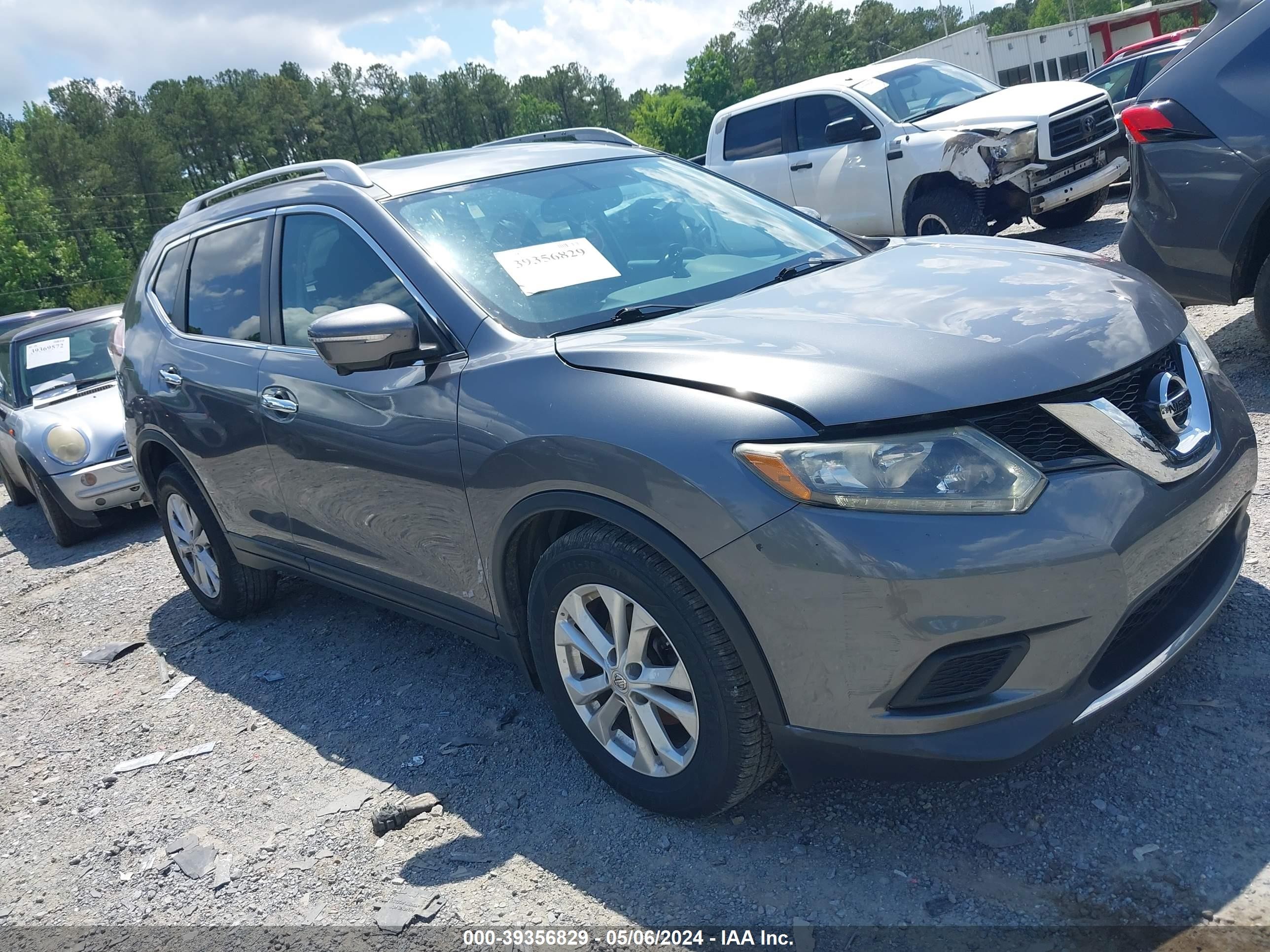 NISSAN ROGUE 2015 5n1at2mv0fc845480