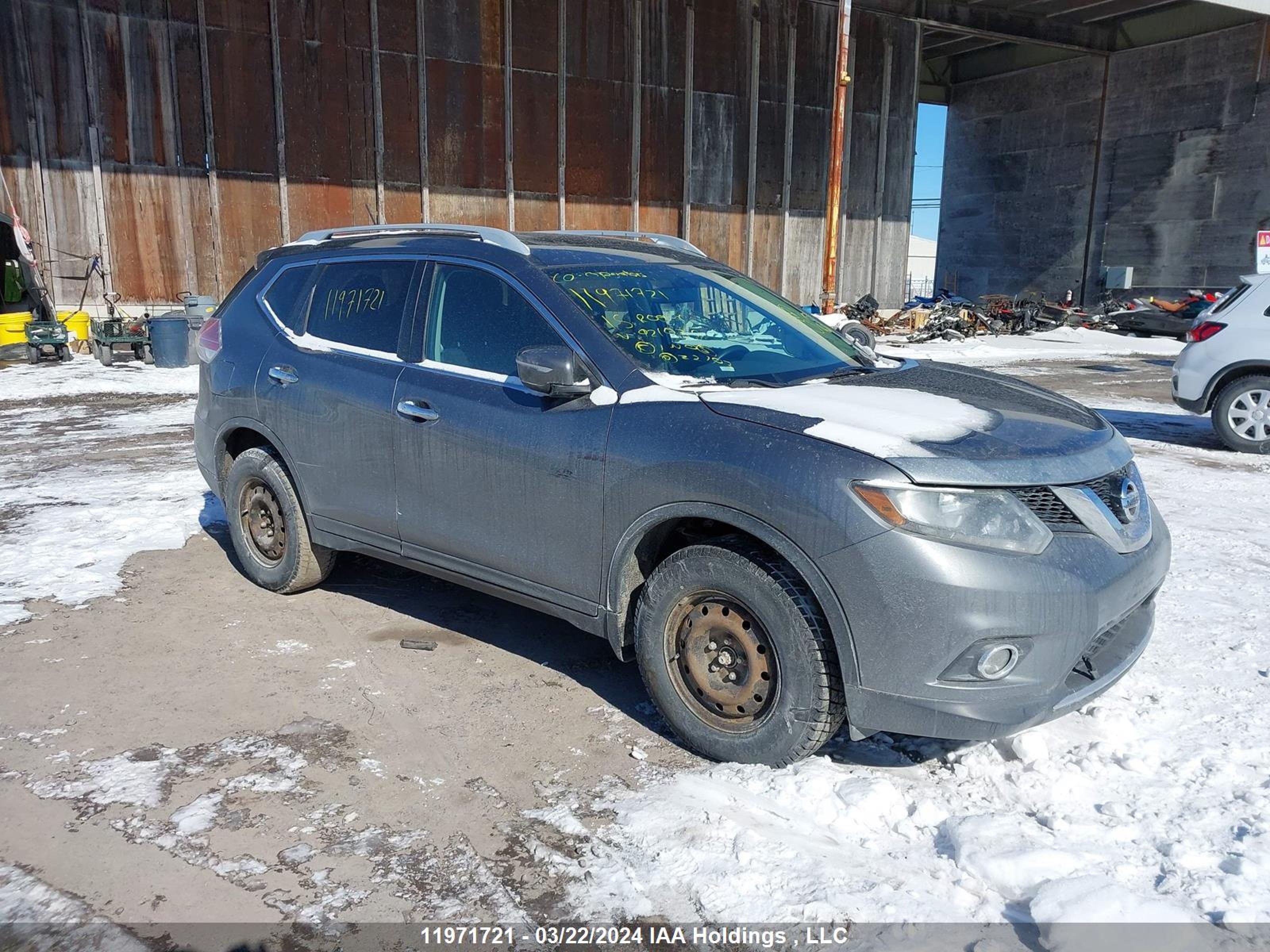 NISSAN ROGUE 2015 5n1at2mv0fc921036