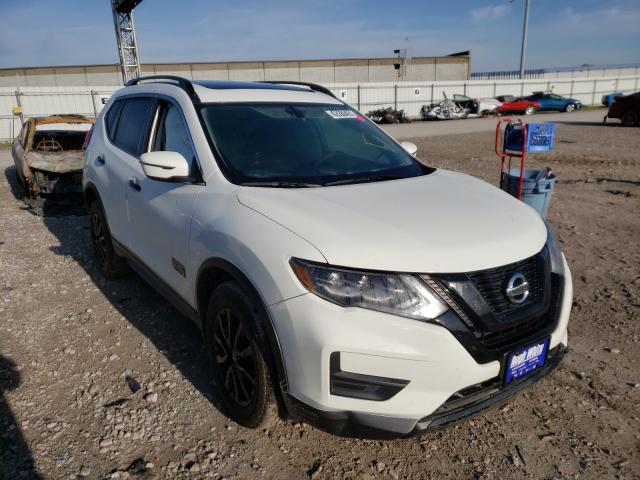 NISSAN ROGUE SV 2017 5n1at2mv0hc766930